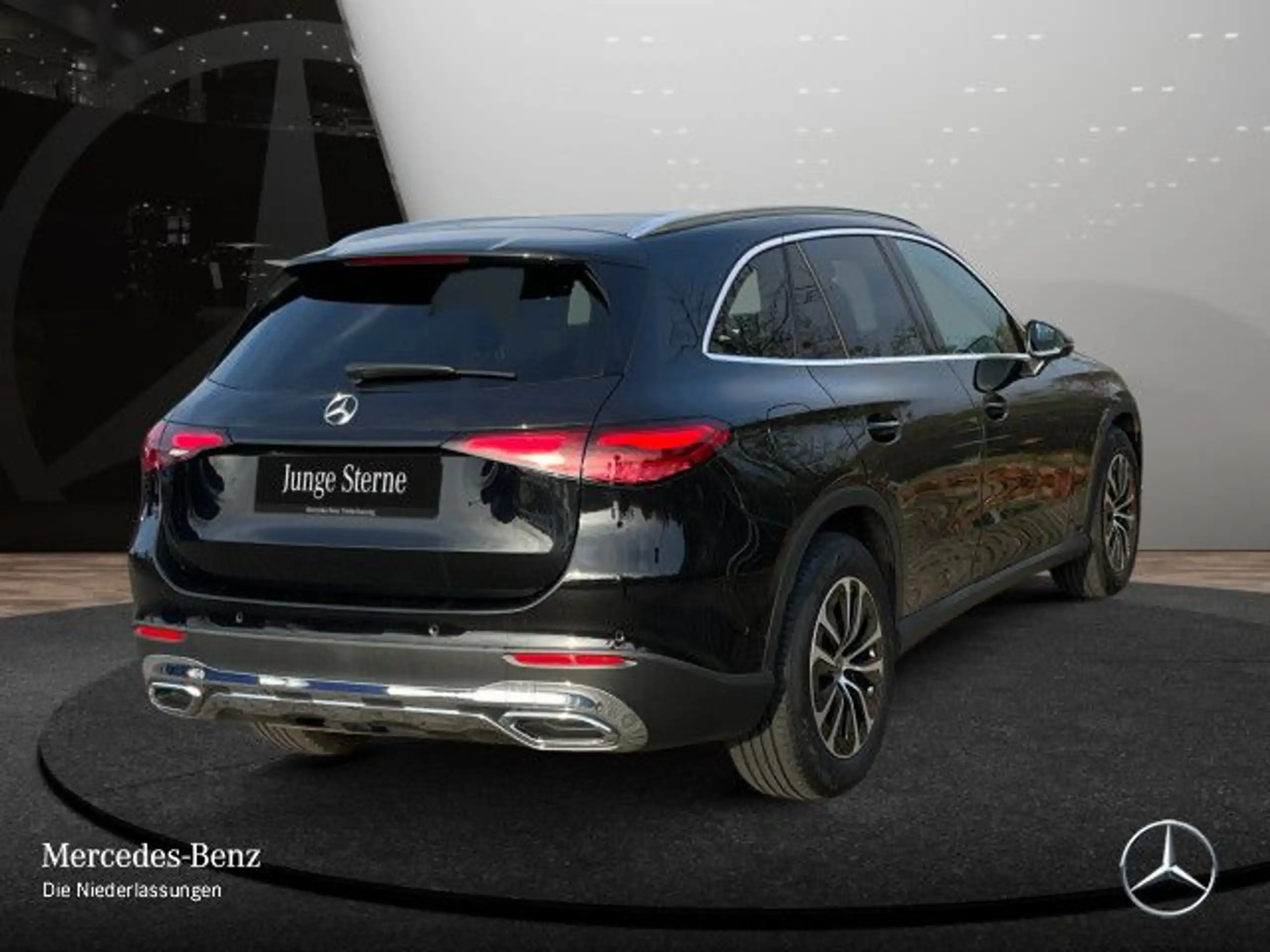 Mercedes-Benz - GLC 220