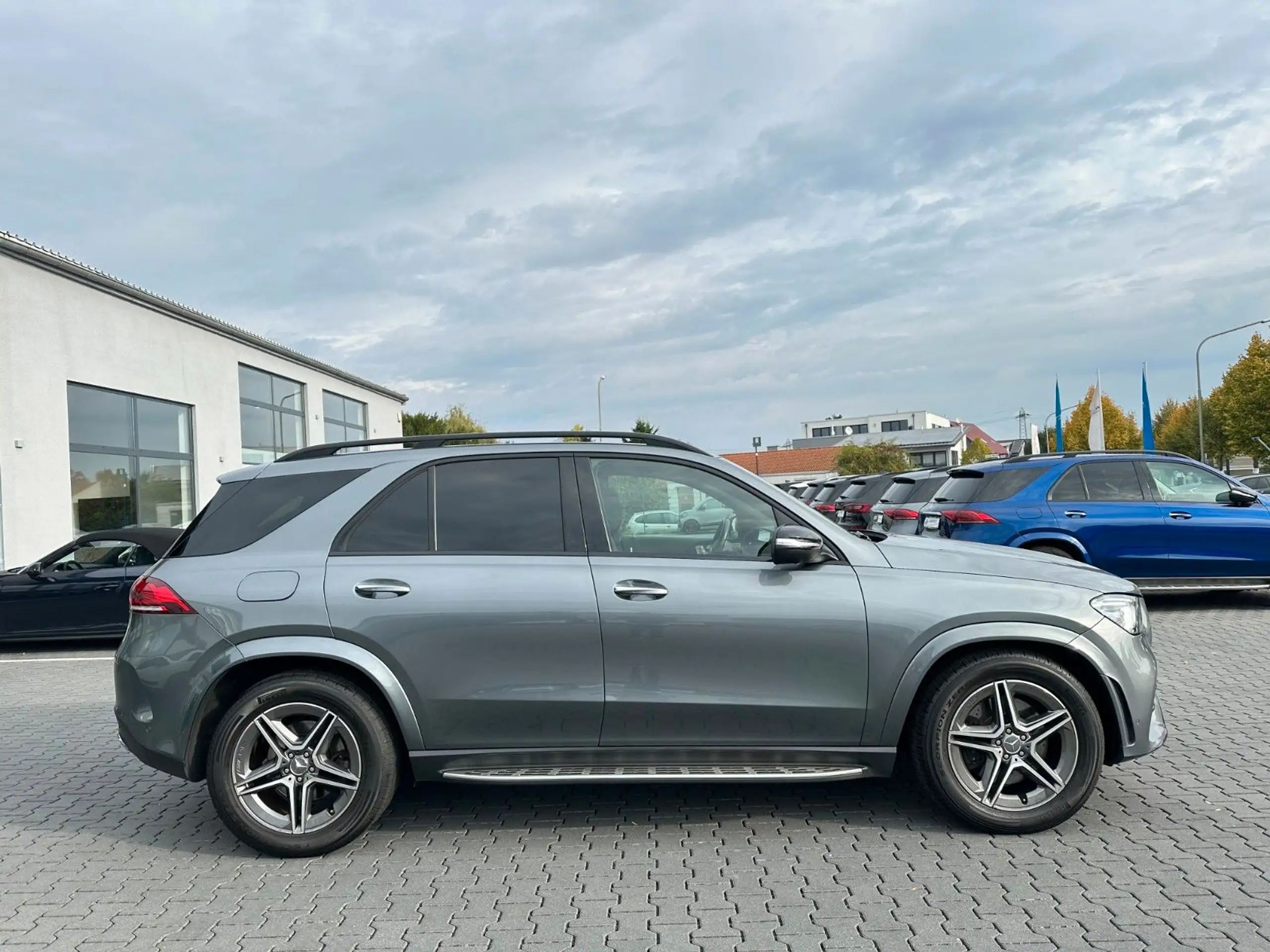 Mercedes-Benz - GLE 400