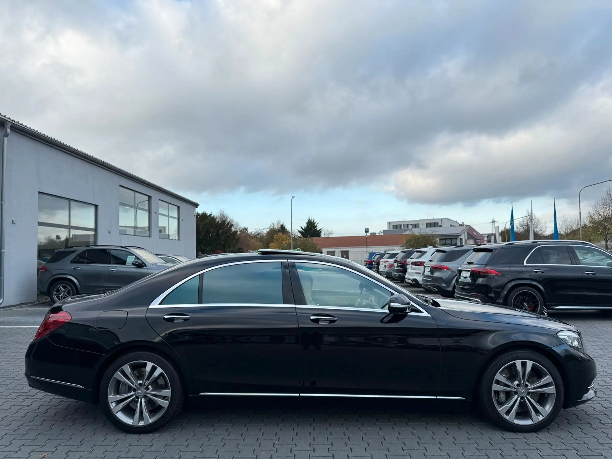 Mercedes-Benz S 600 2015