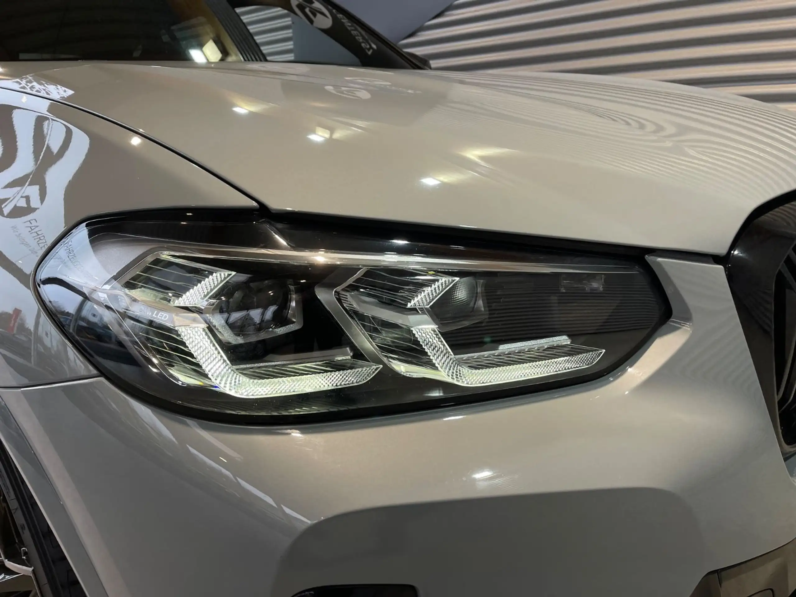 BMW - X3 M