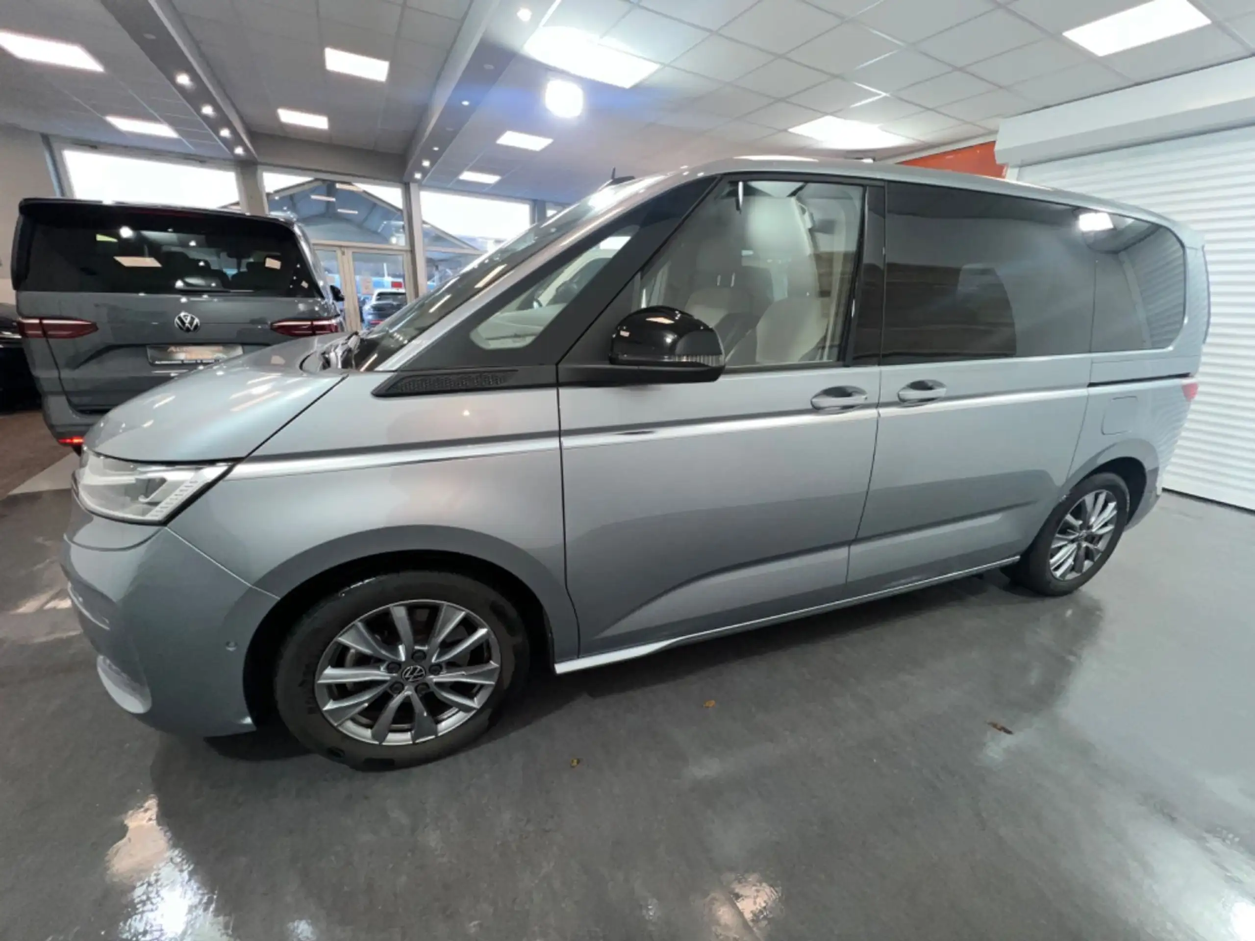 Volkswagen - T7 Multivan