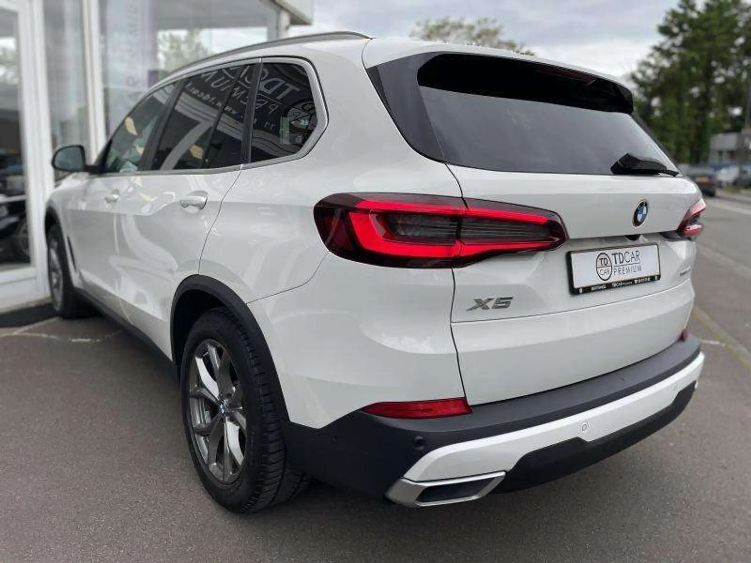 BMW - X5