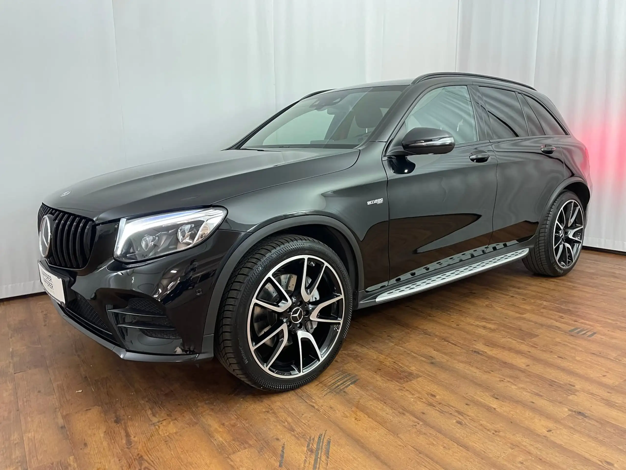 Mercedes-Benz - GLC 43 AMG