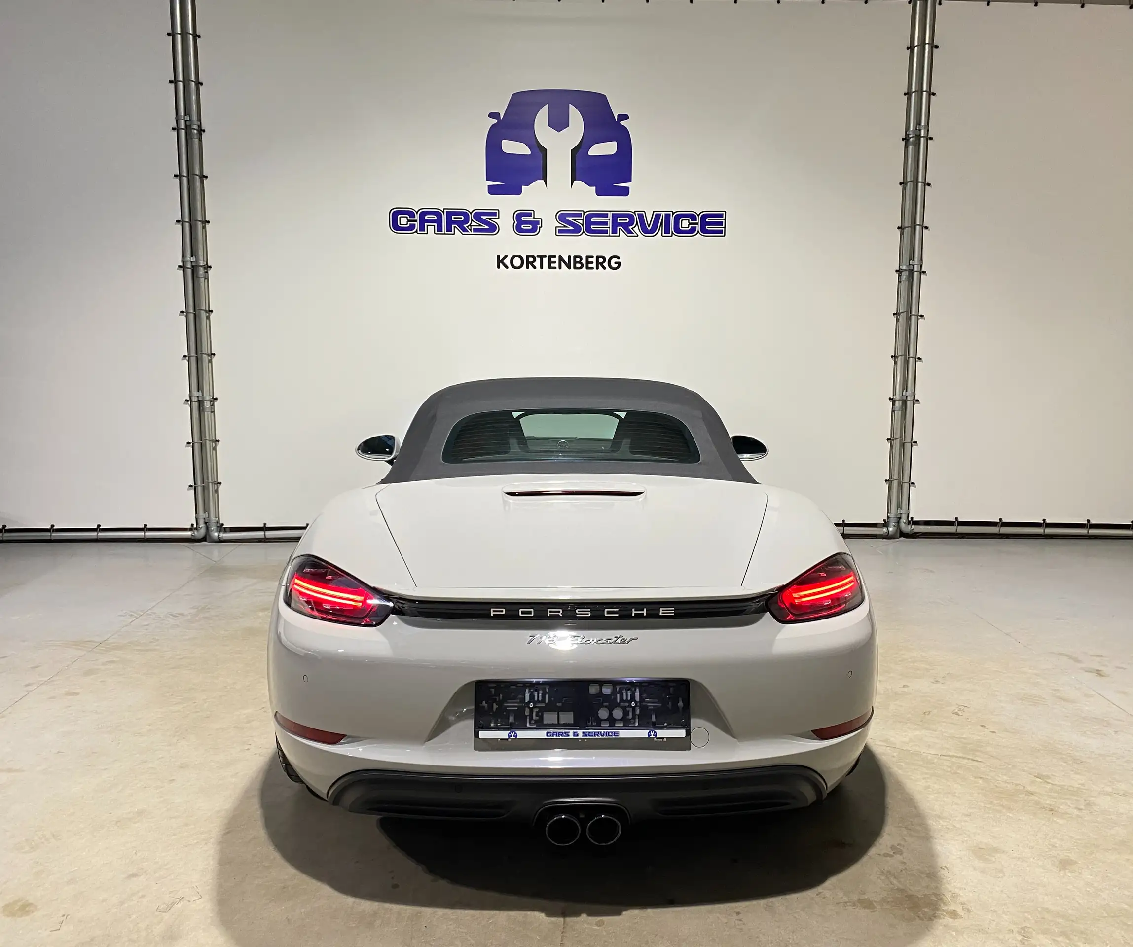 Porsche - Boxster