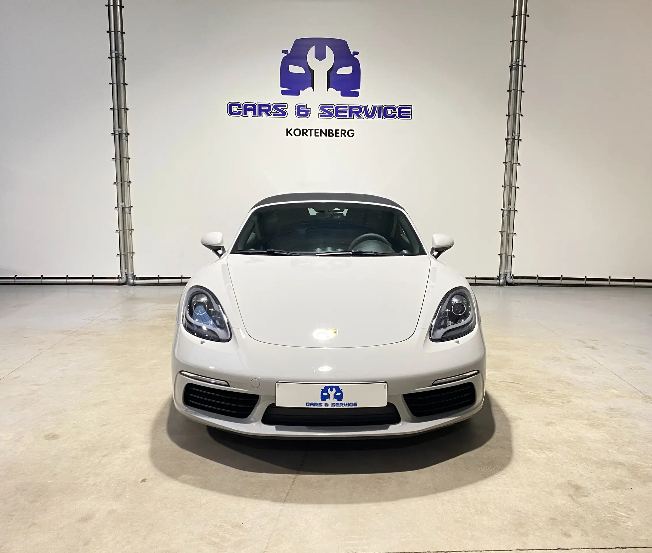 Porsche - Boxster