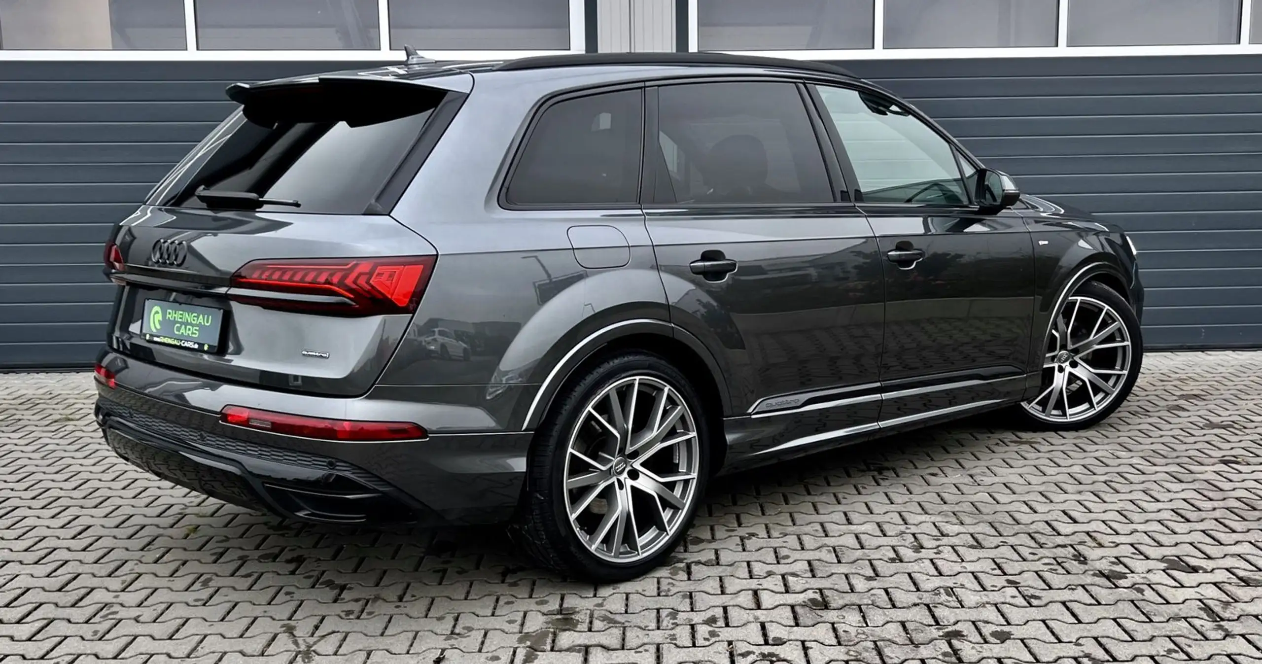 Audi - Q7