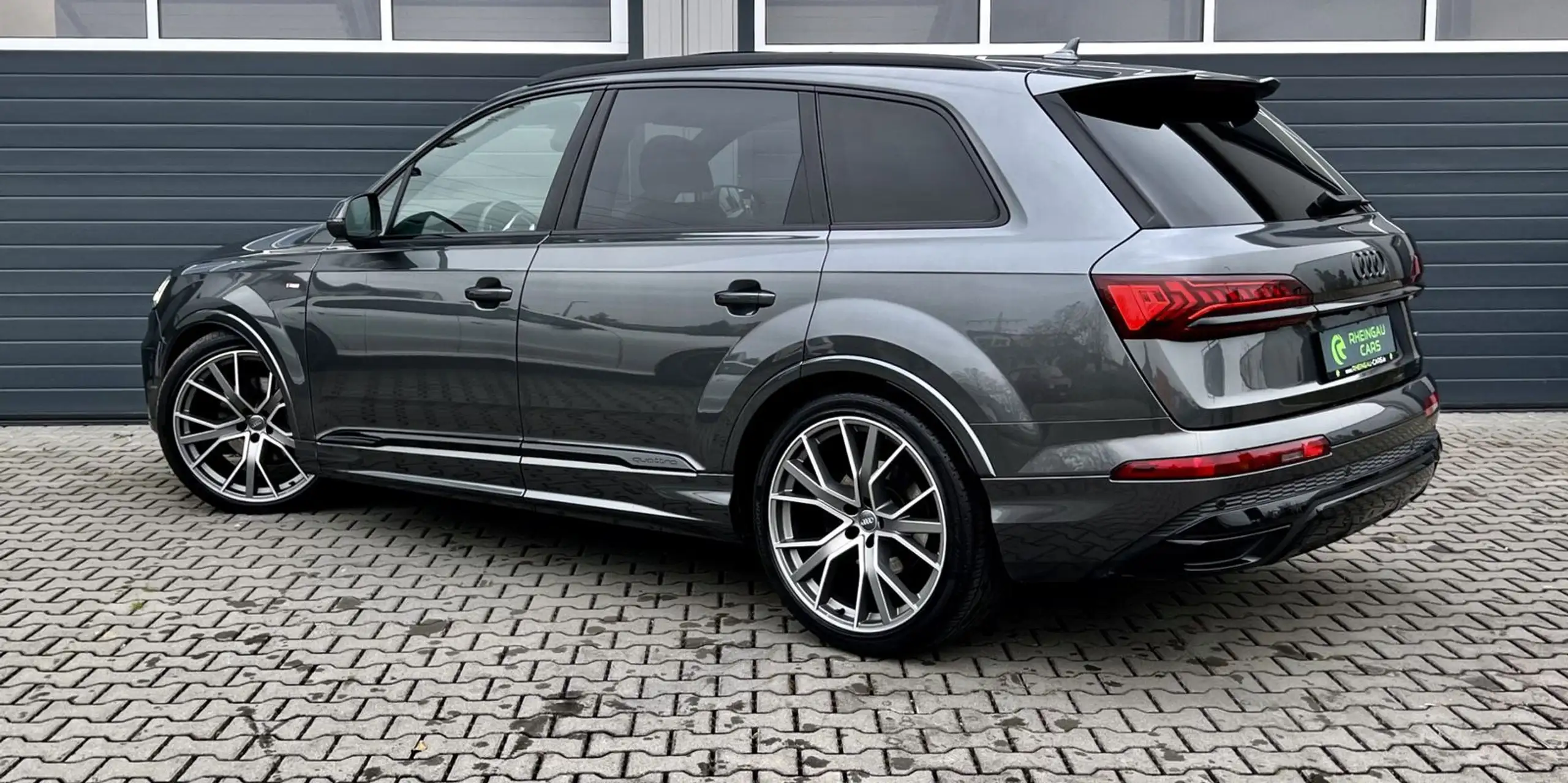 Audi - Q7