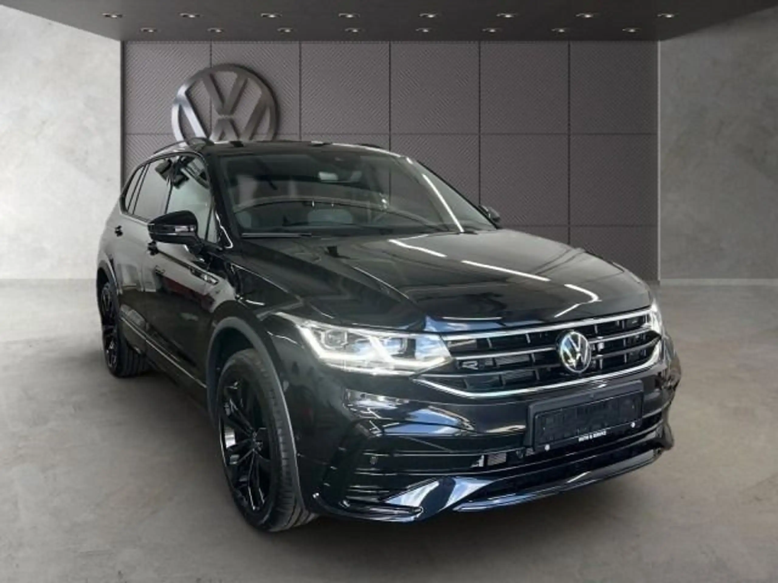 Volkswagen - Tiguan Allspace