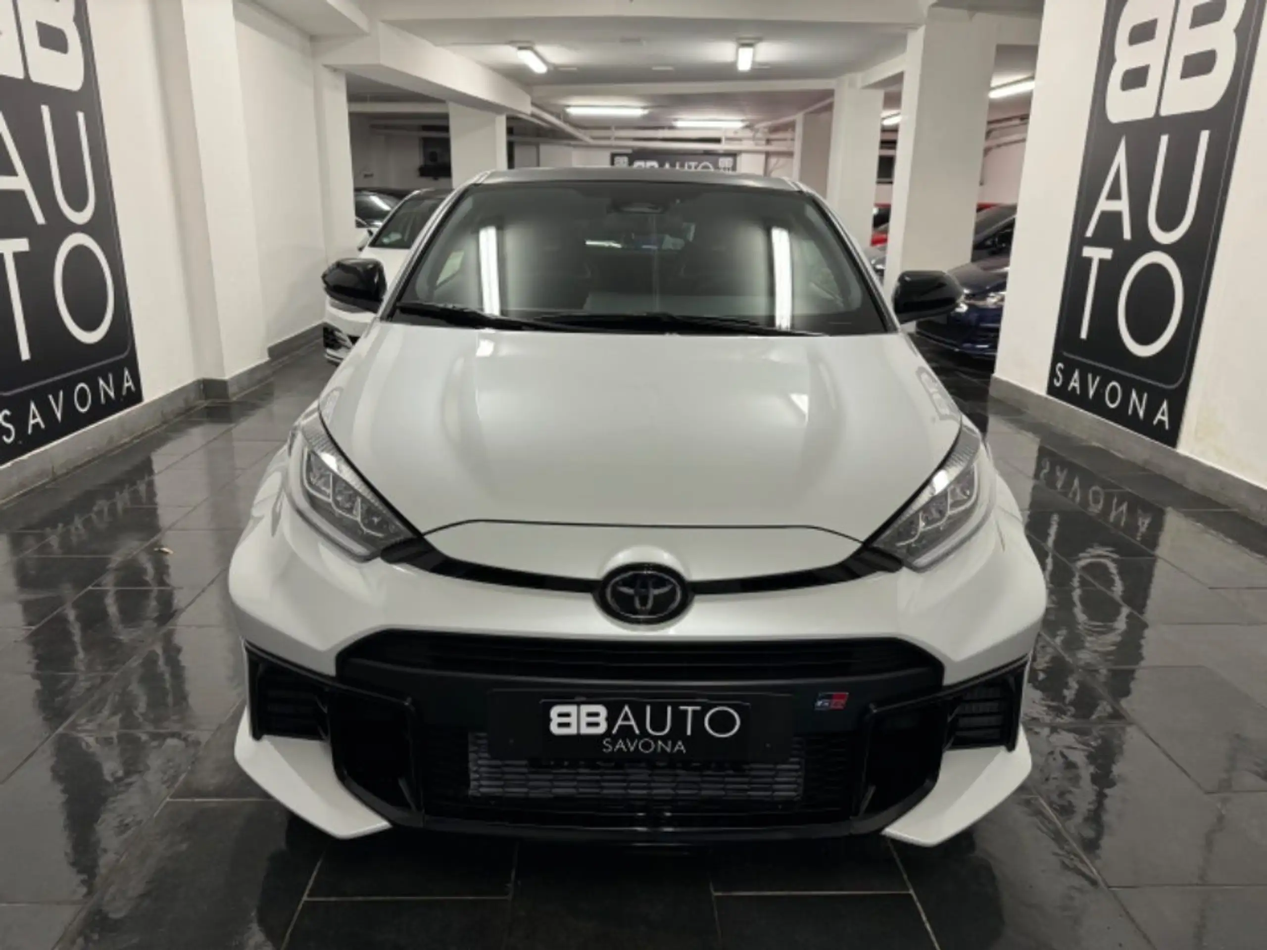 Toyota - Yaris