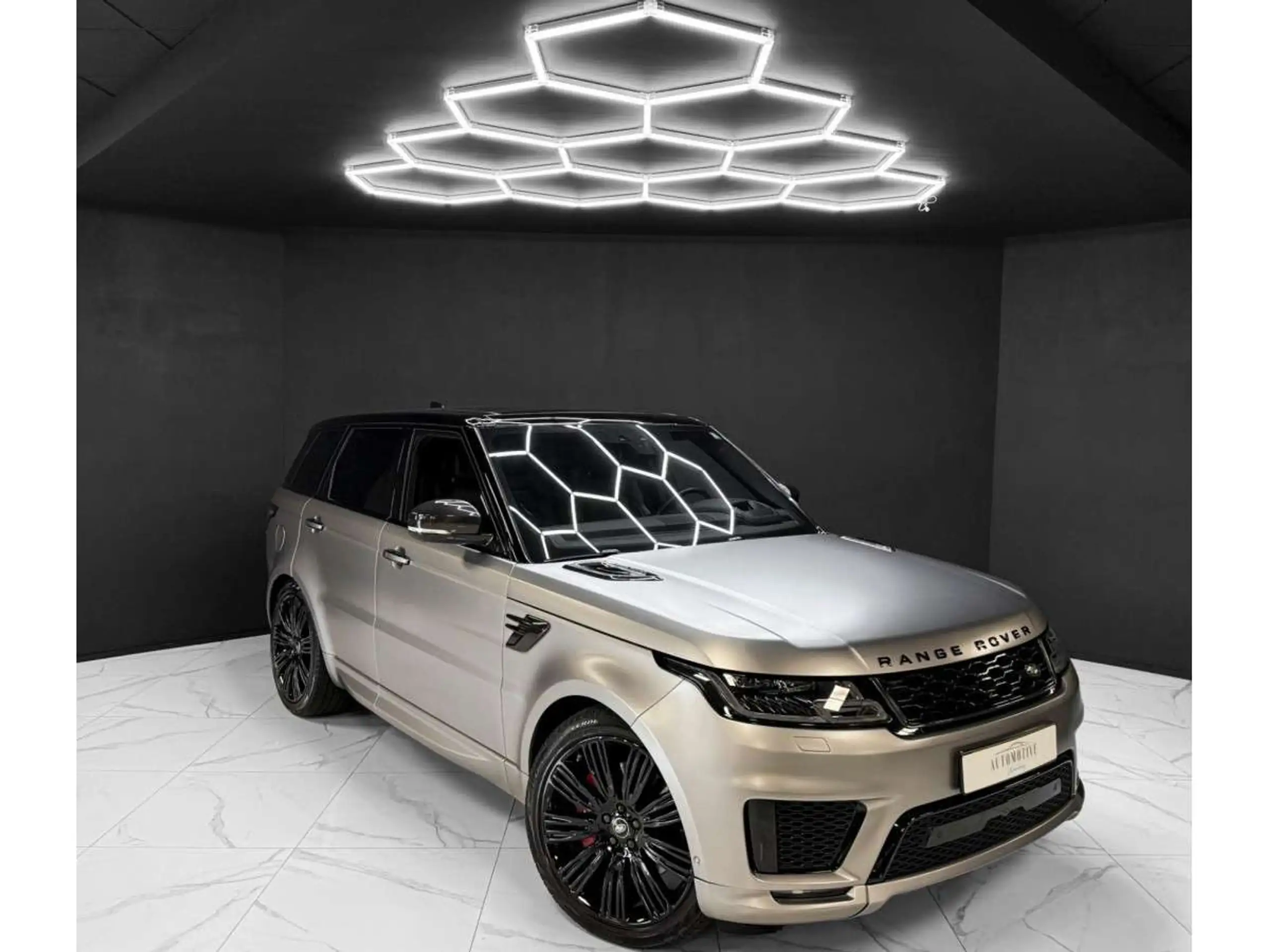 Land Rover - Range Rover Sport