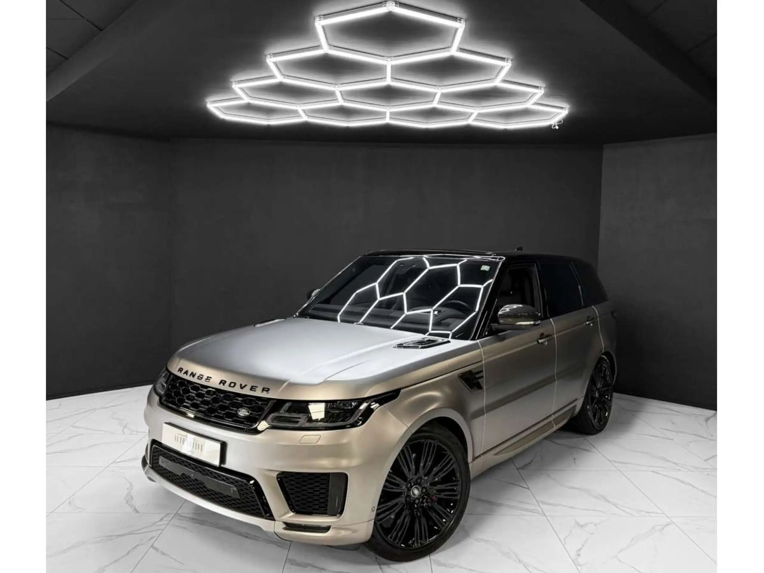 Land Rover - Range Rover Sport