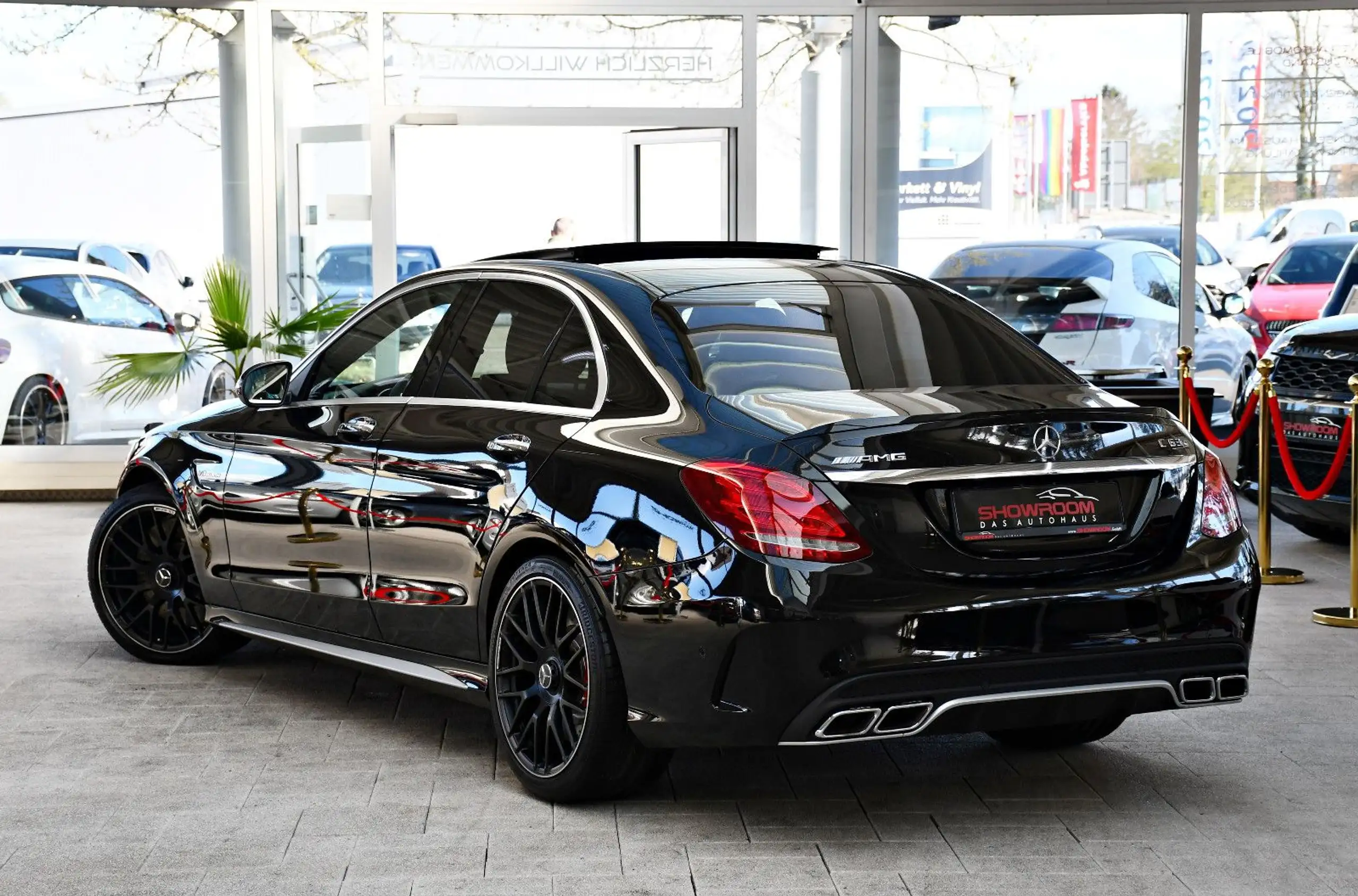 Mercedes-Benz - C 63 AMG