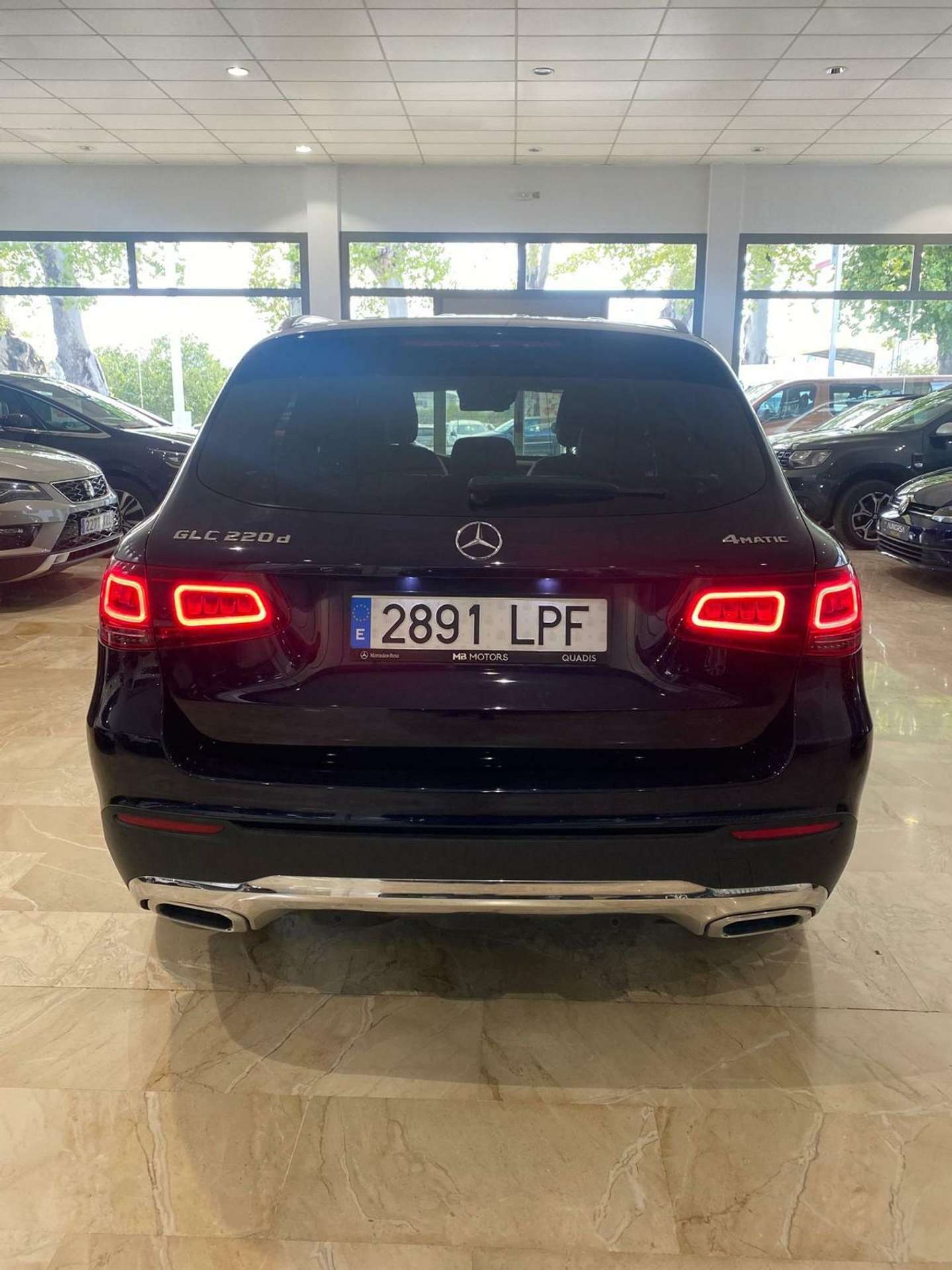 Mercedes-Benz - GLC 220