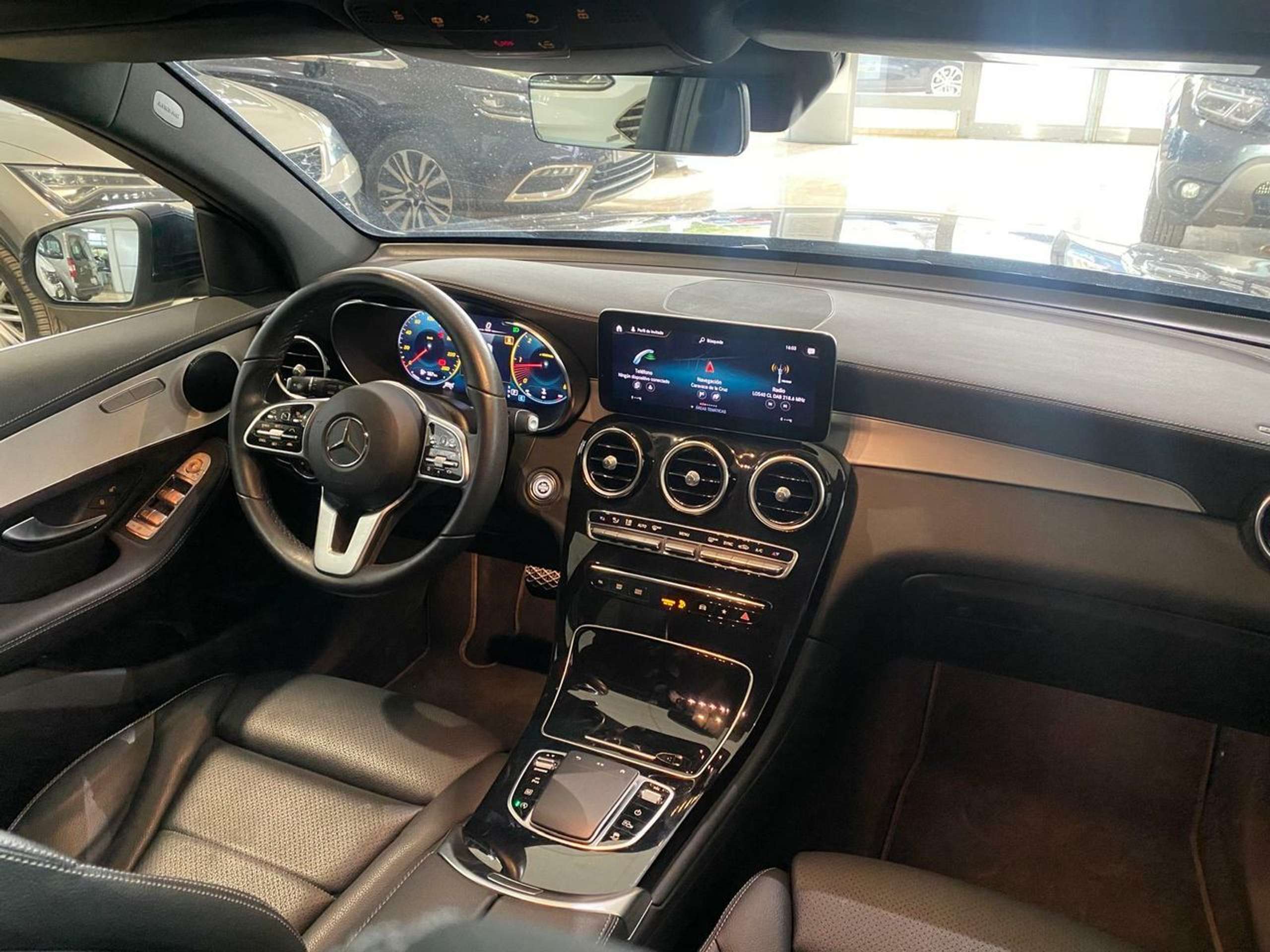 Mercedes-Benz - GLC 220