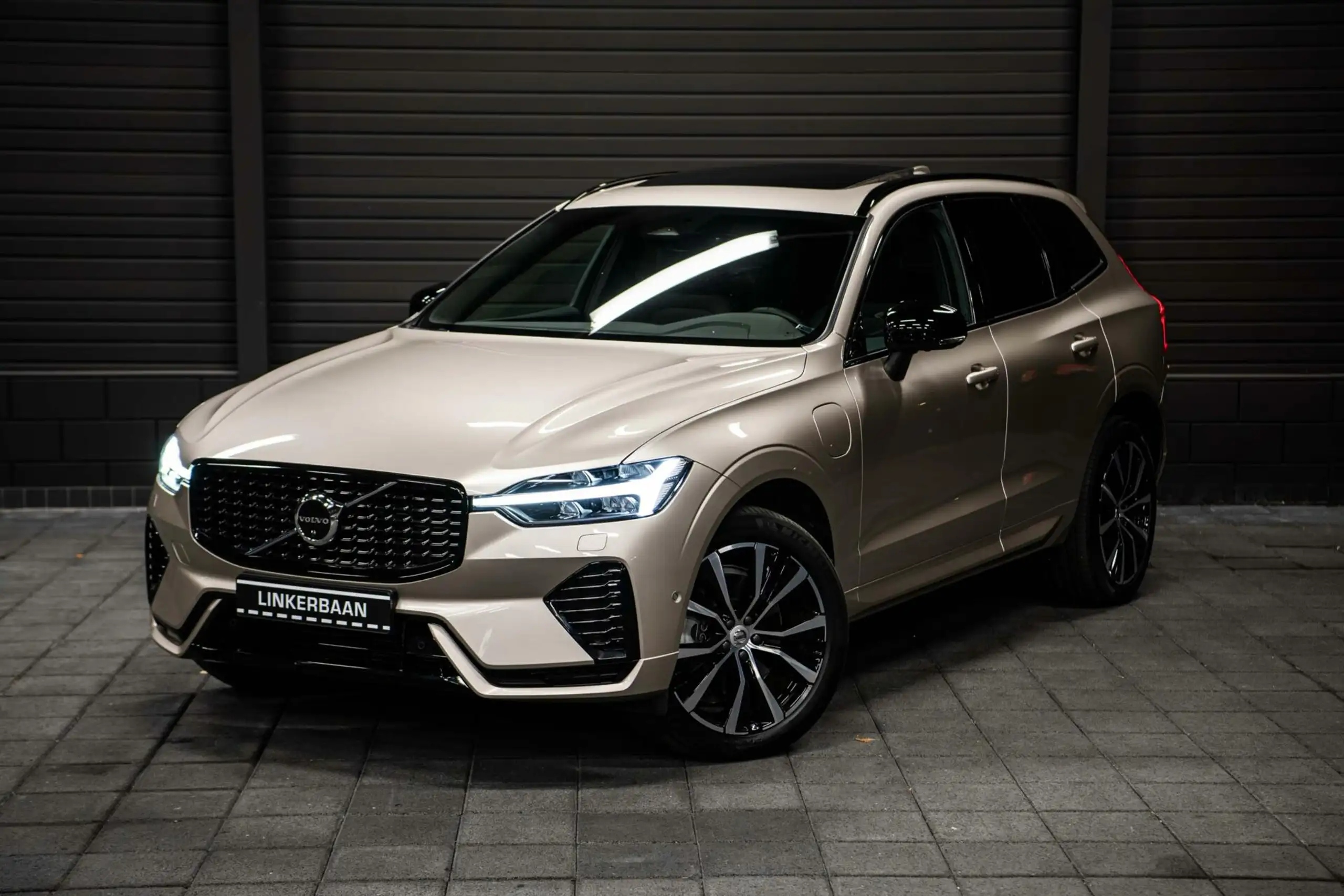 Volvo - XC60