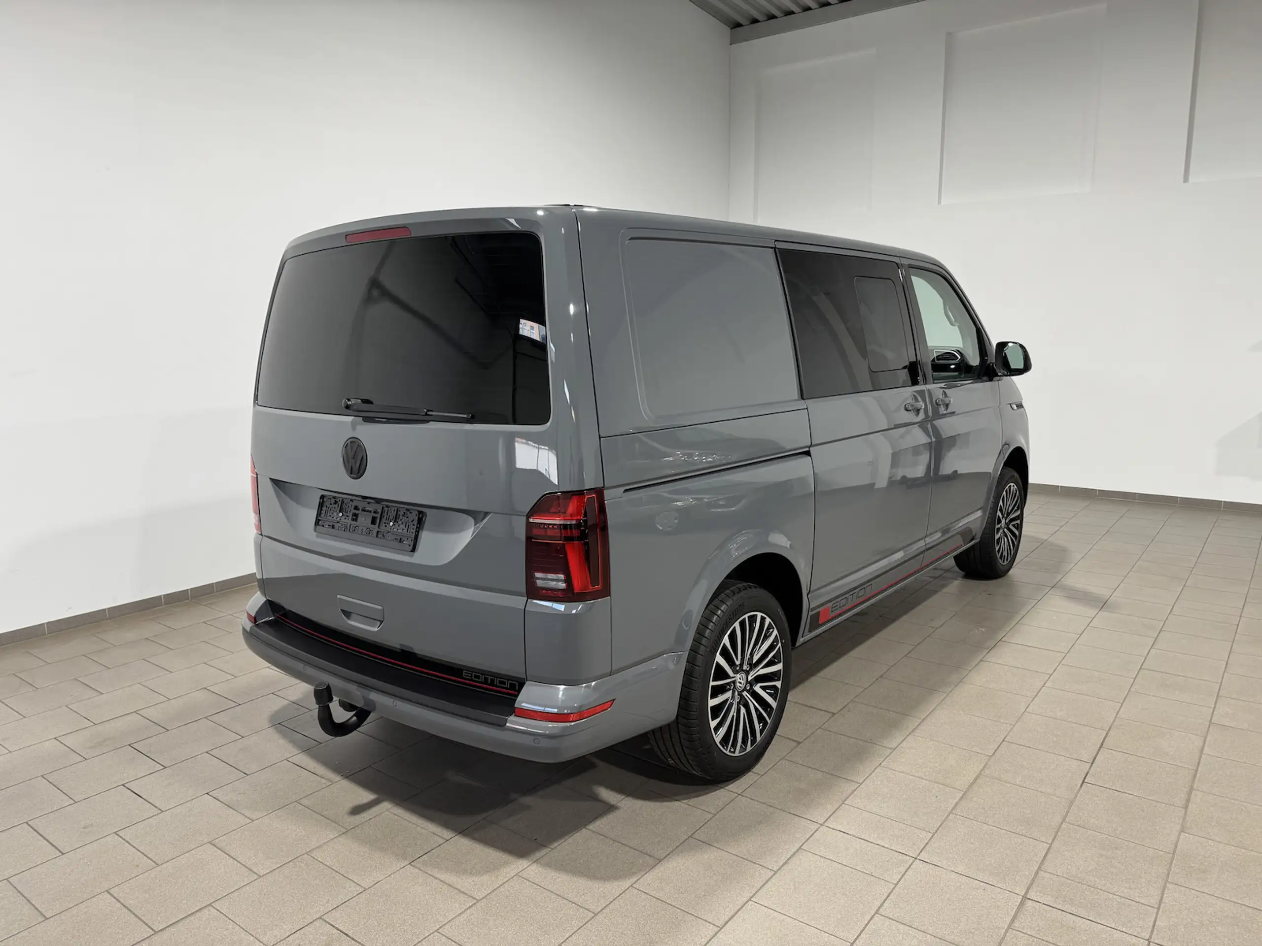 Volkswagen - T6.1 Transporter