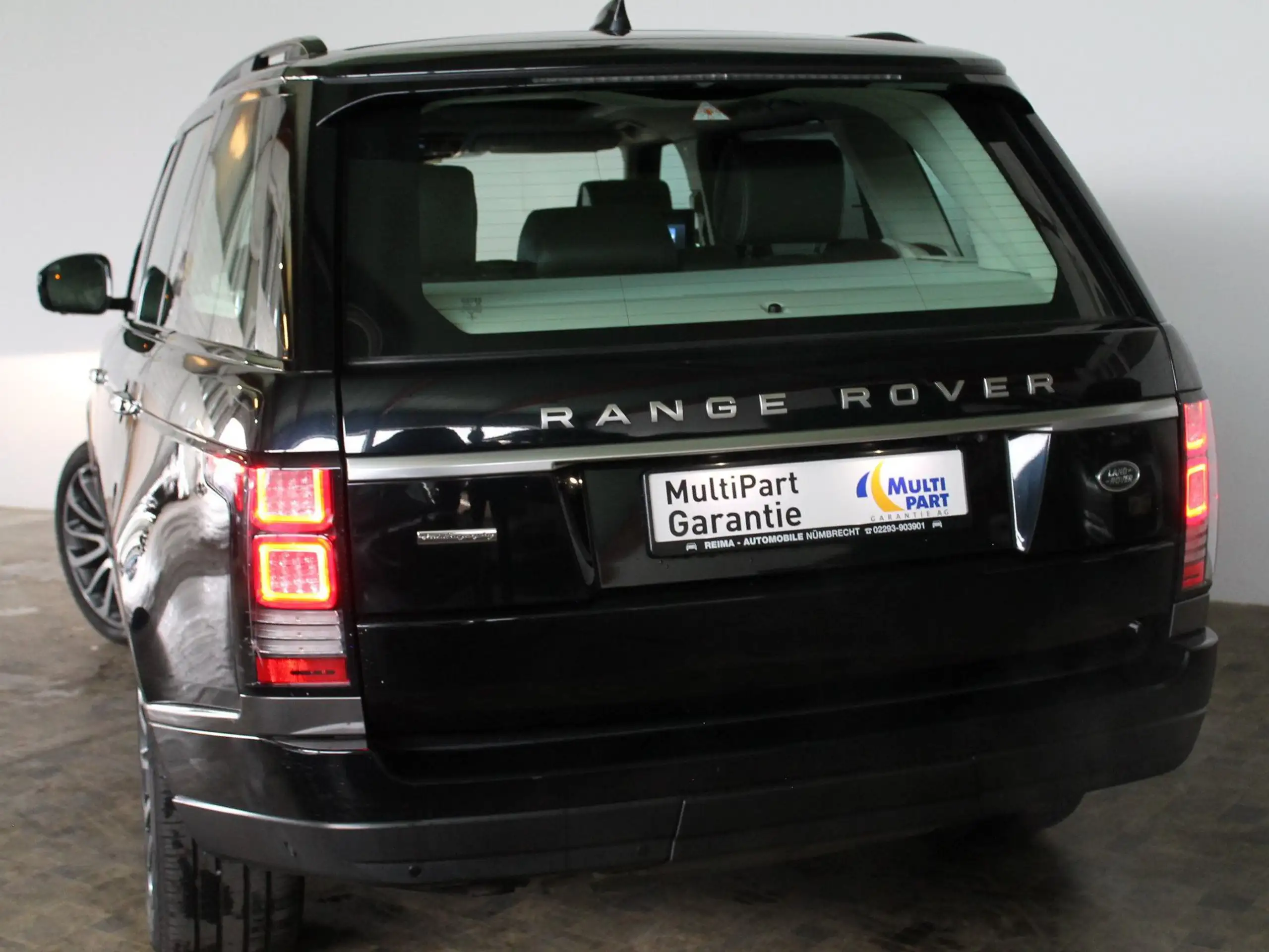 Land Rover - Range Rover