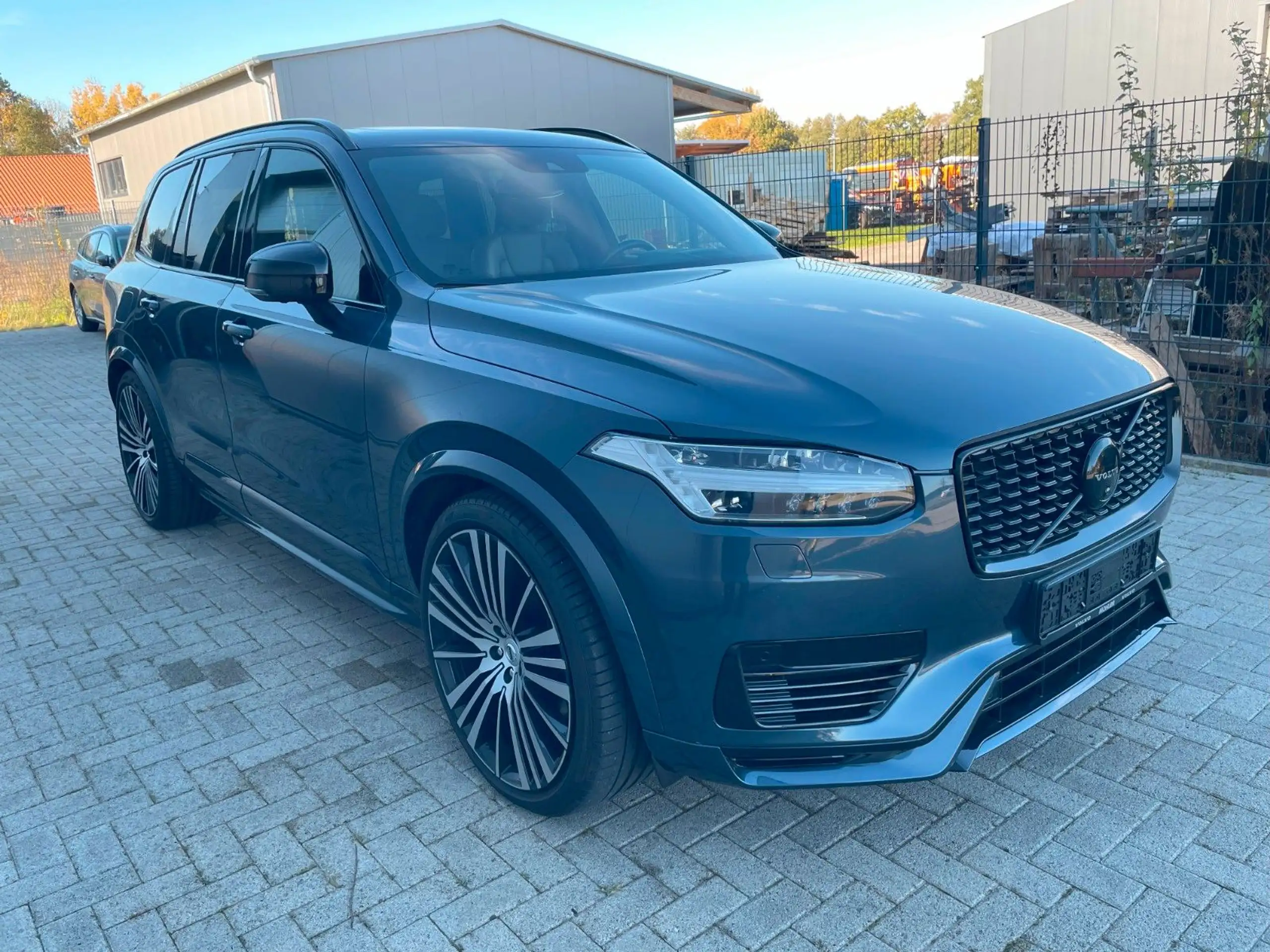 Volvo - XC90