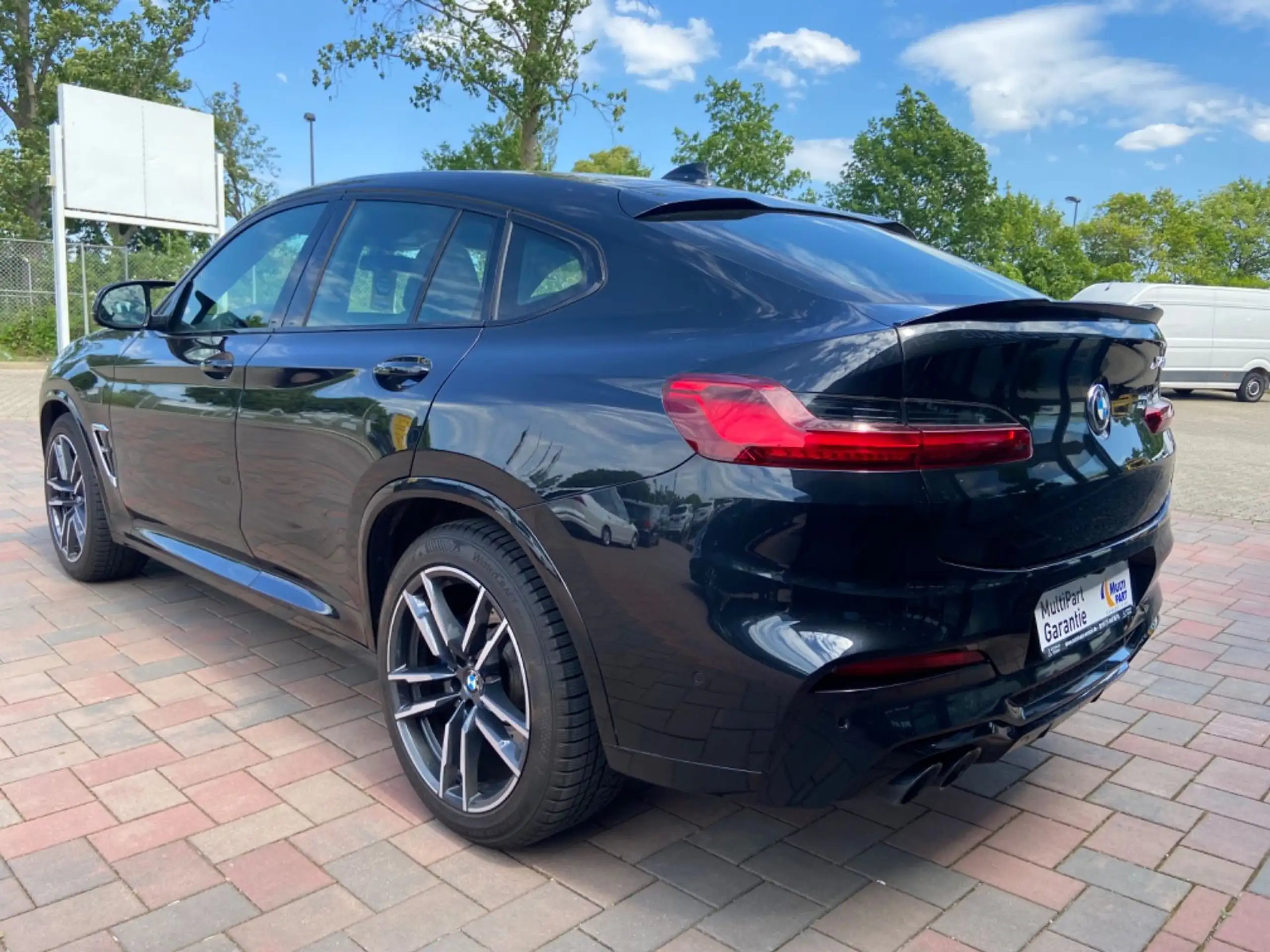 BMW - X4 M