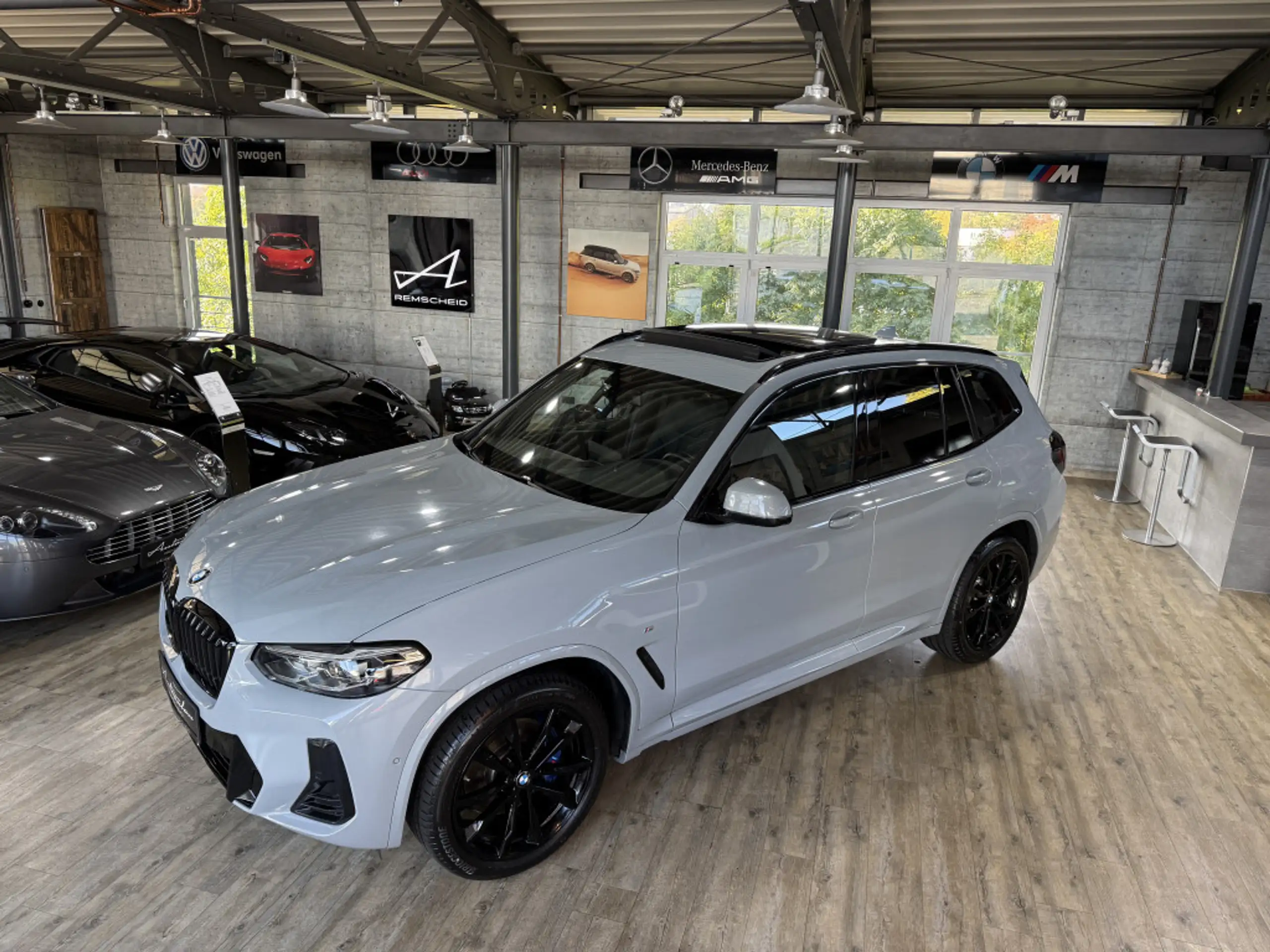 BMW - X3