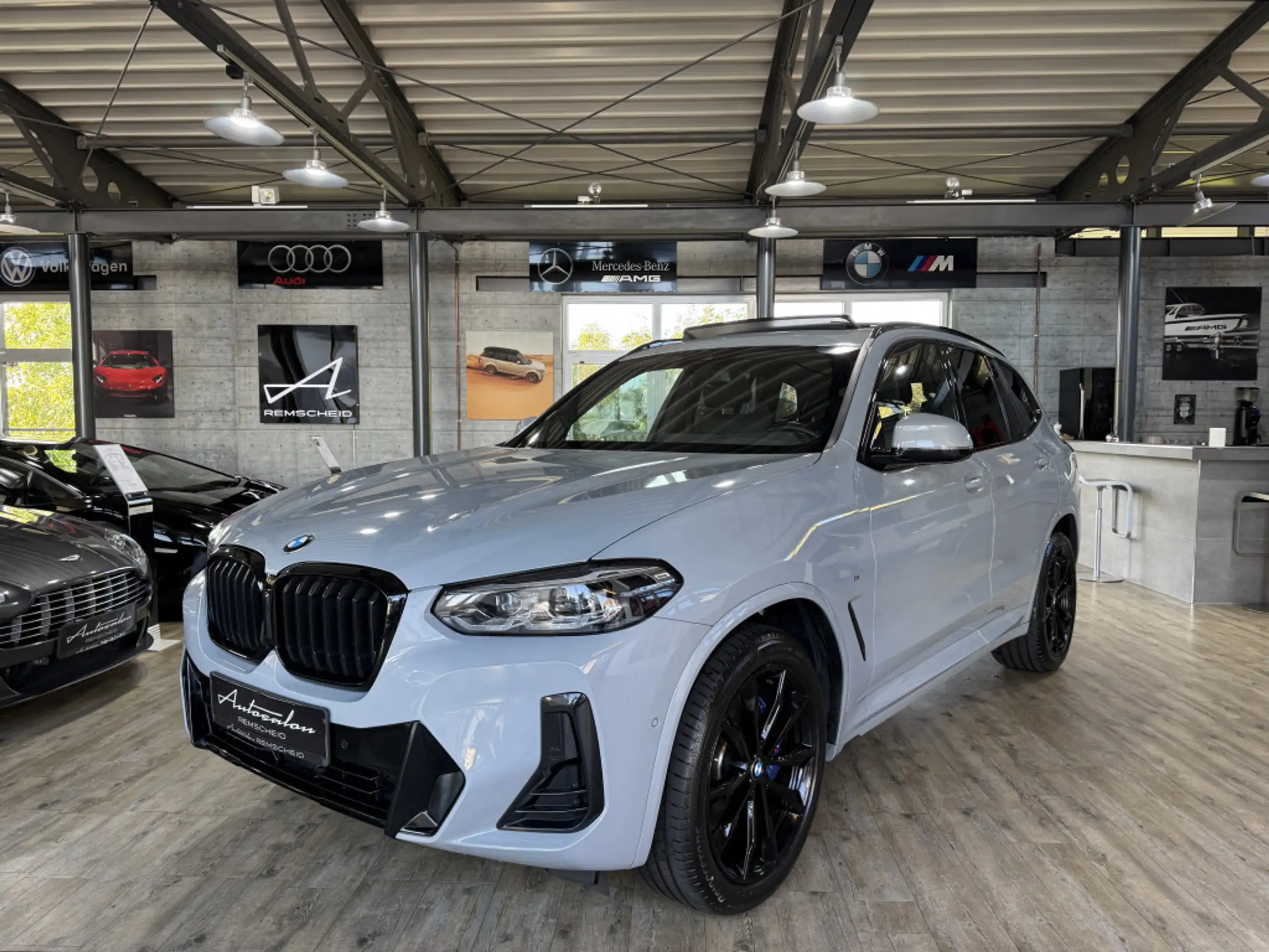 BMW - X3