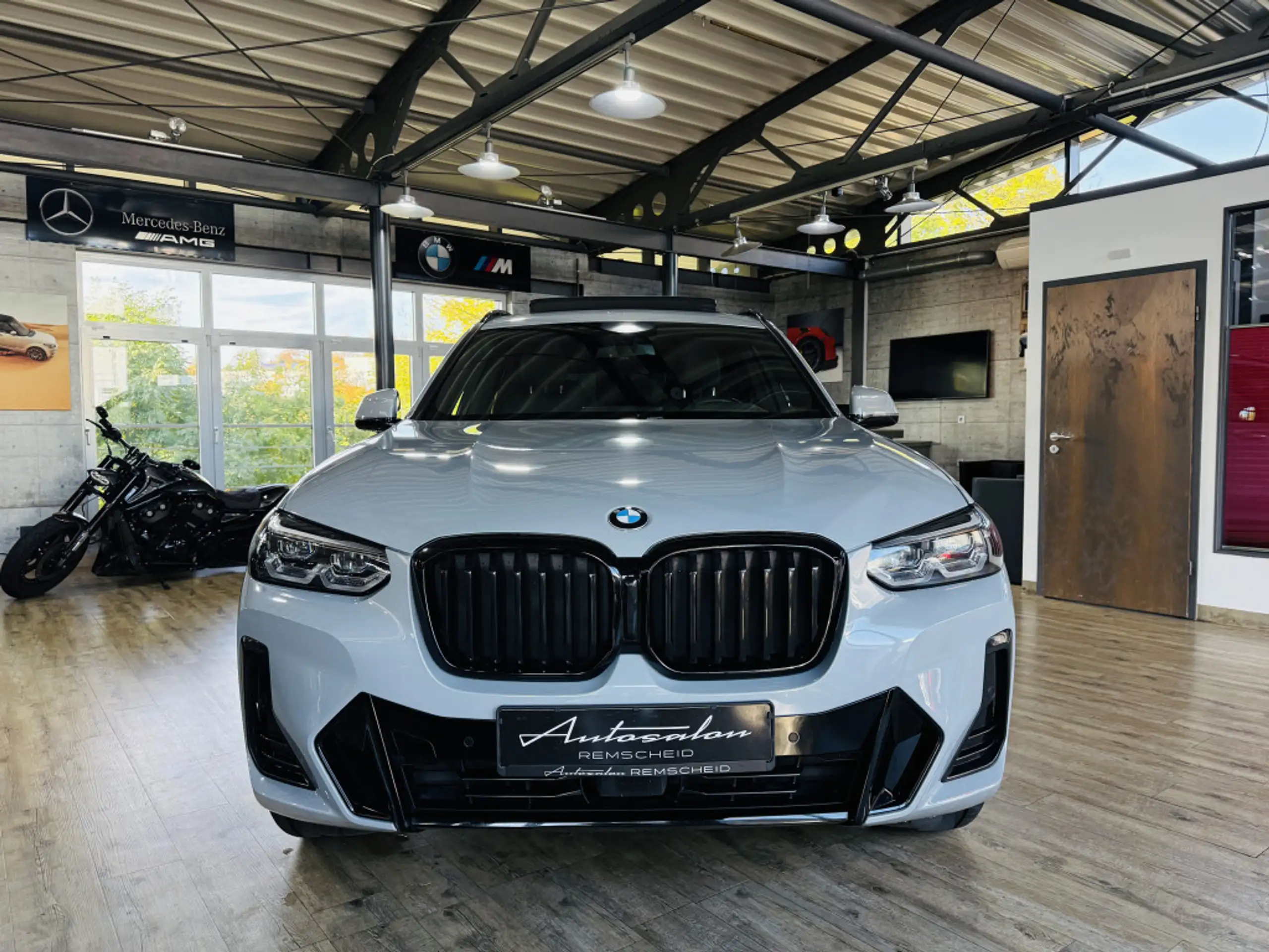 BMW - X3