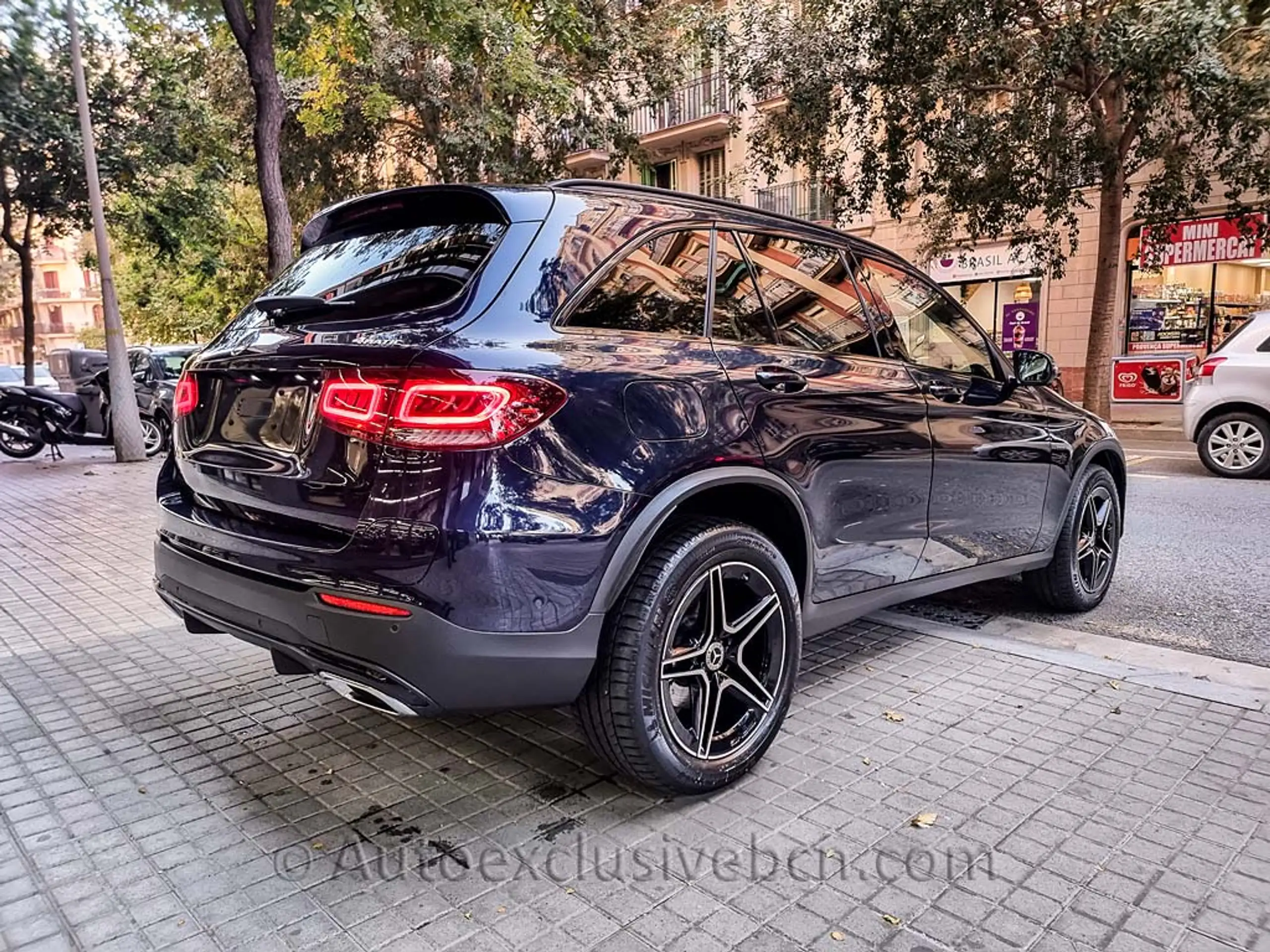 Mercedes-Benz - GLC 300