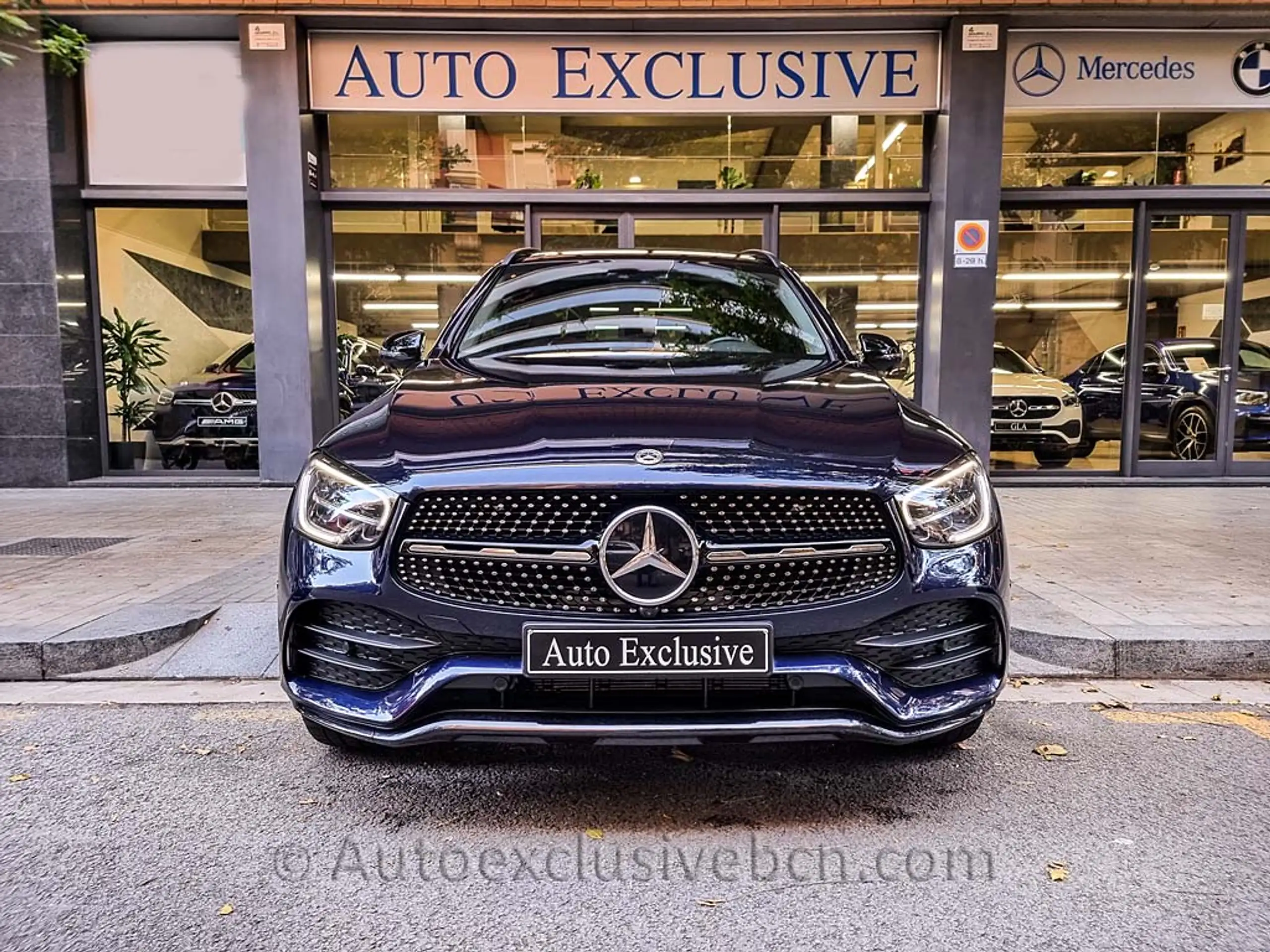 Mercedes-Benz - GLC 300