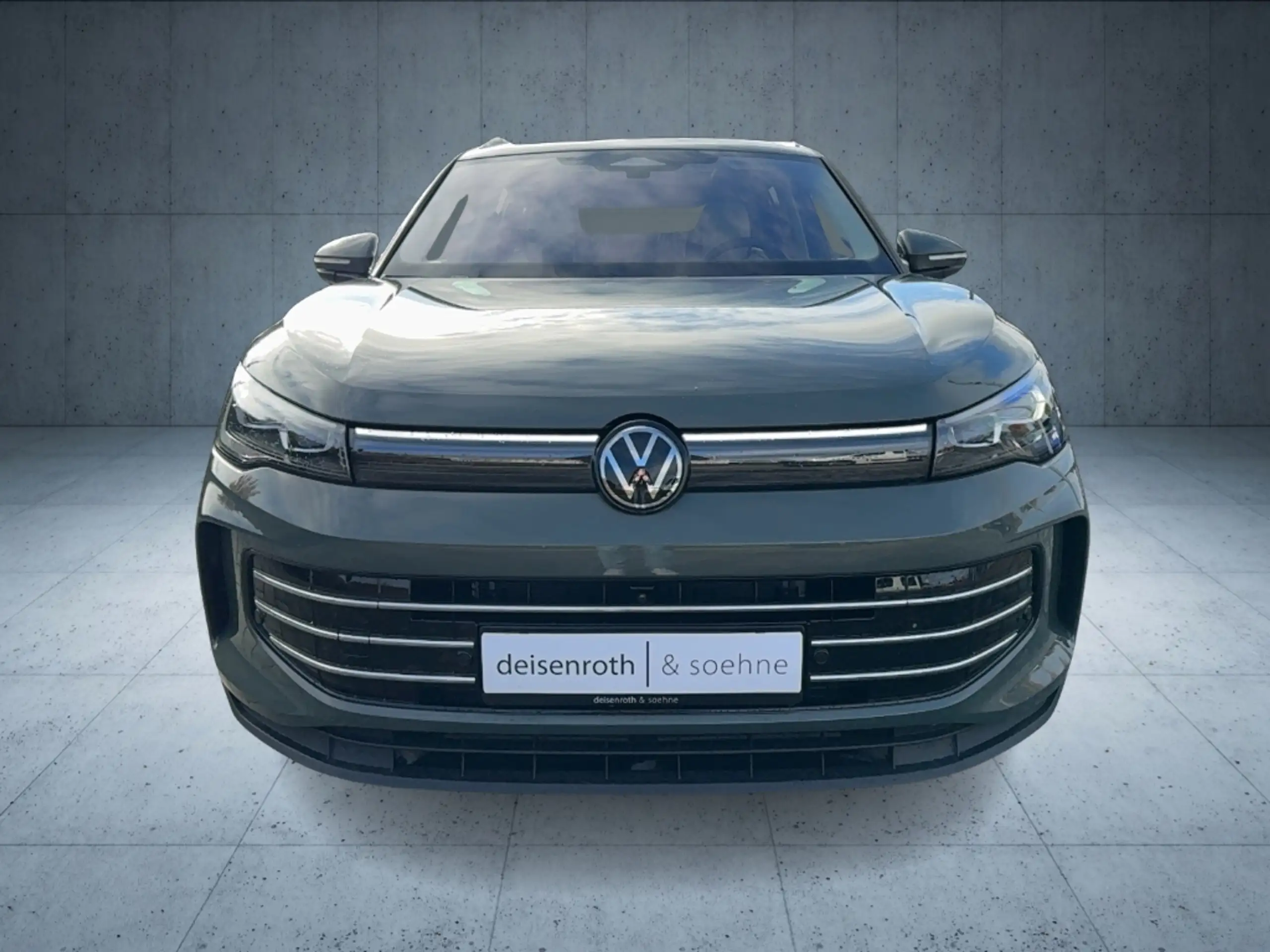 Volkswagen - Tiguan