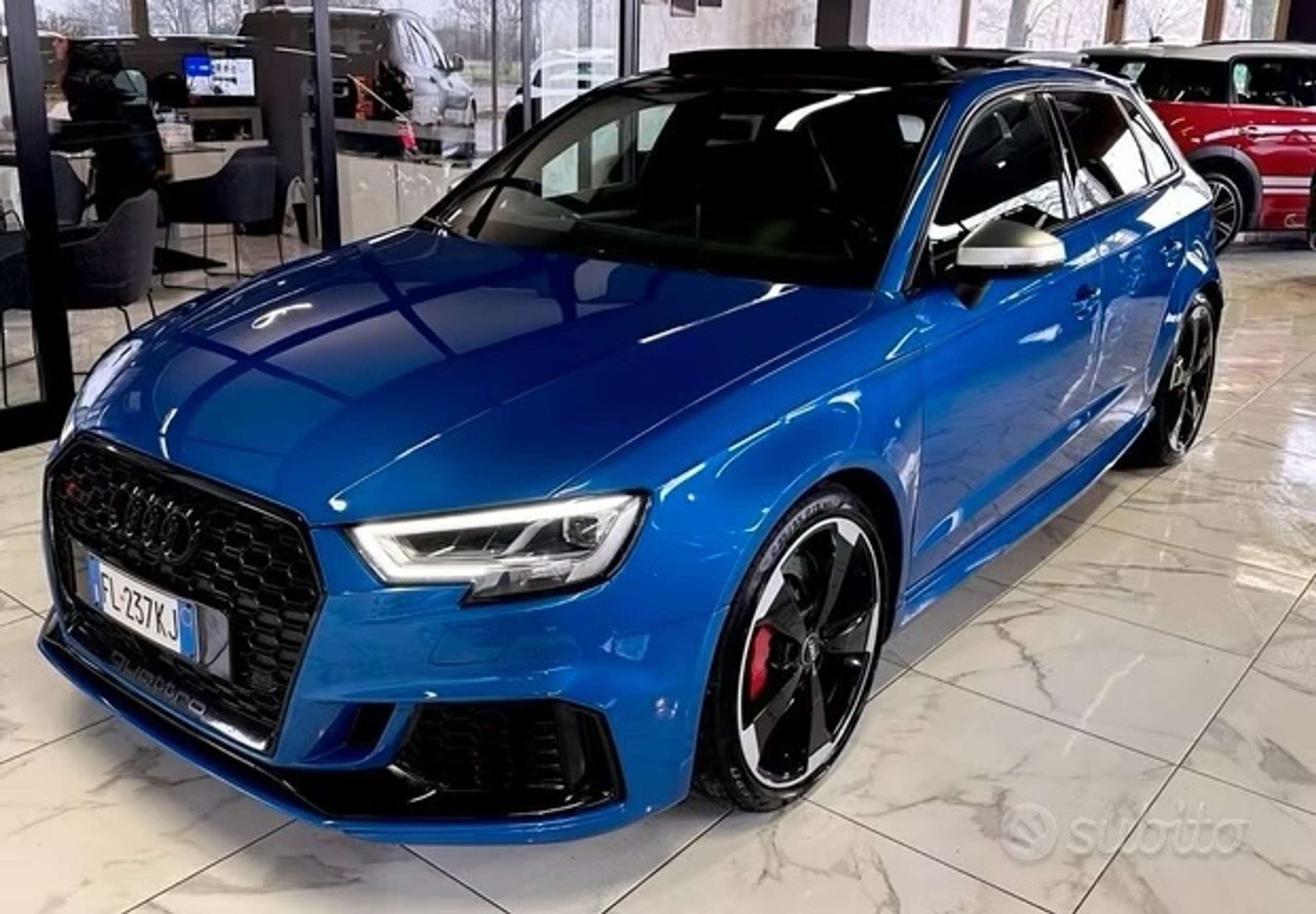 Audi - RS3