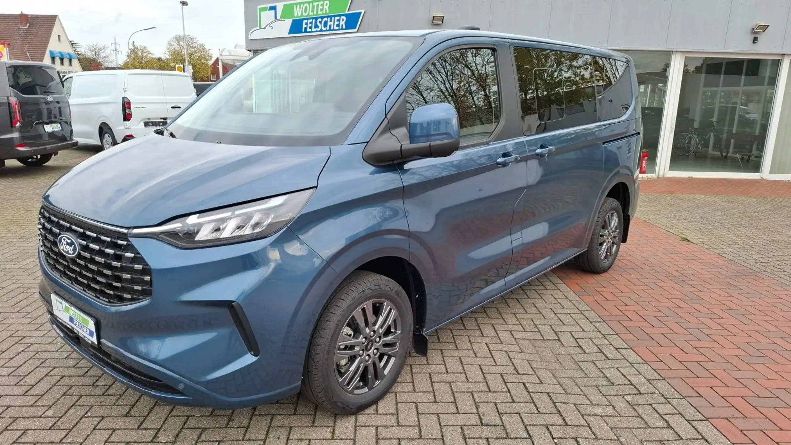 Ford Tourneo Custom 2024