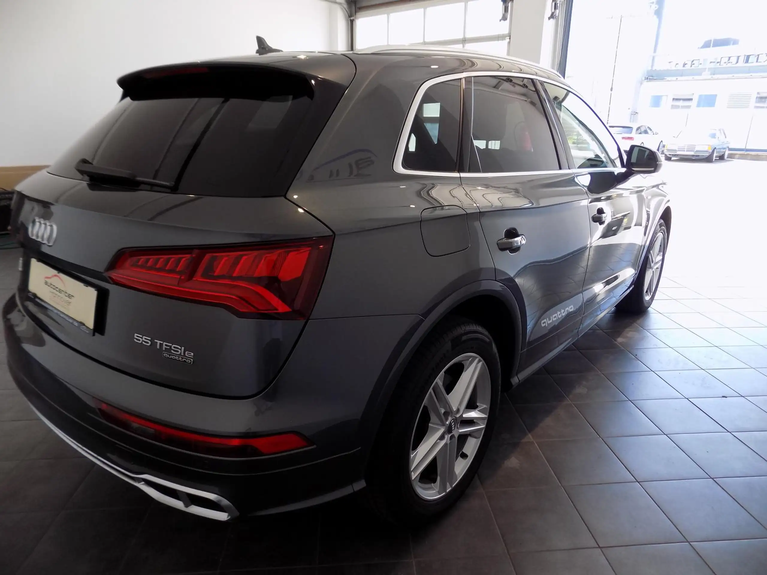 Audi - Q5