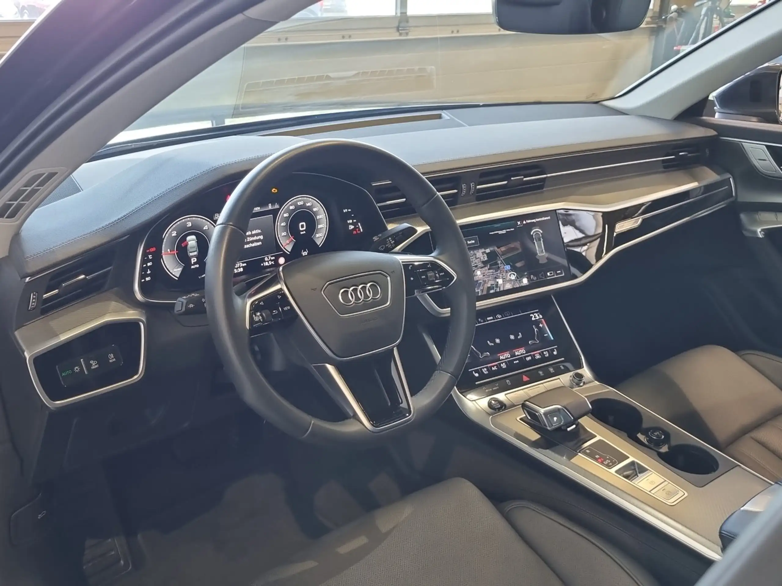 Audi - A6