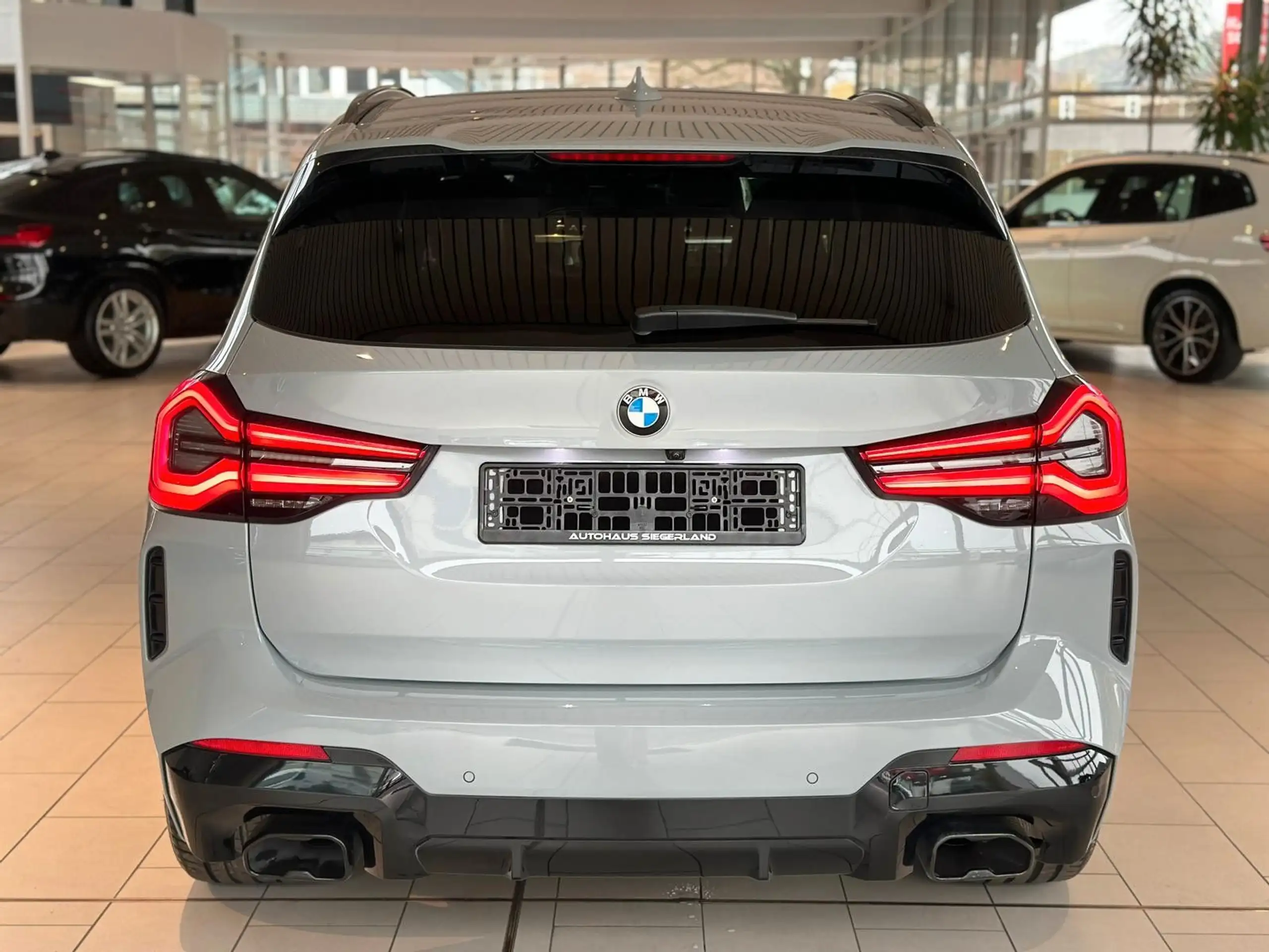 BMW - X3