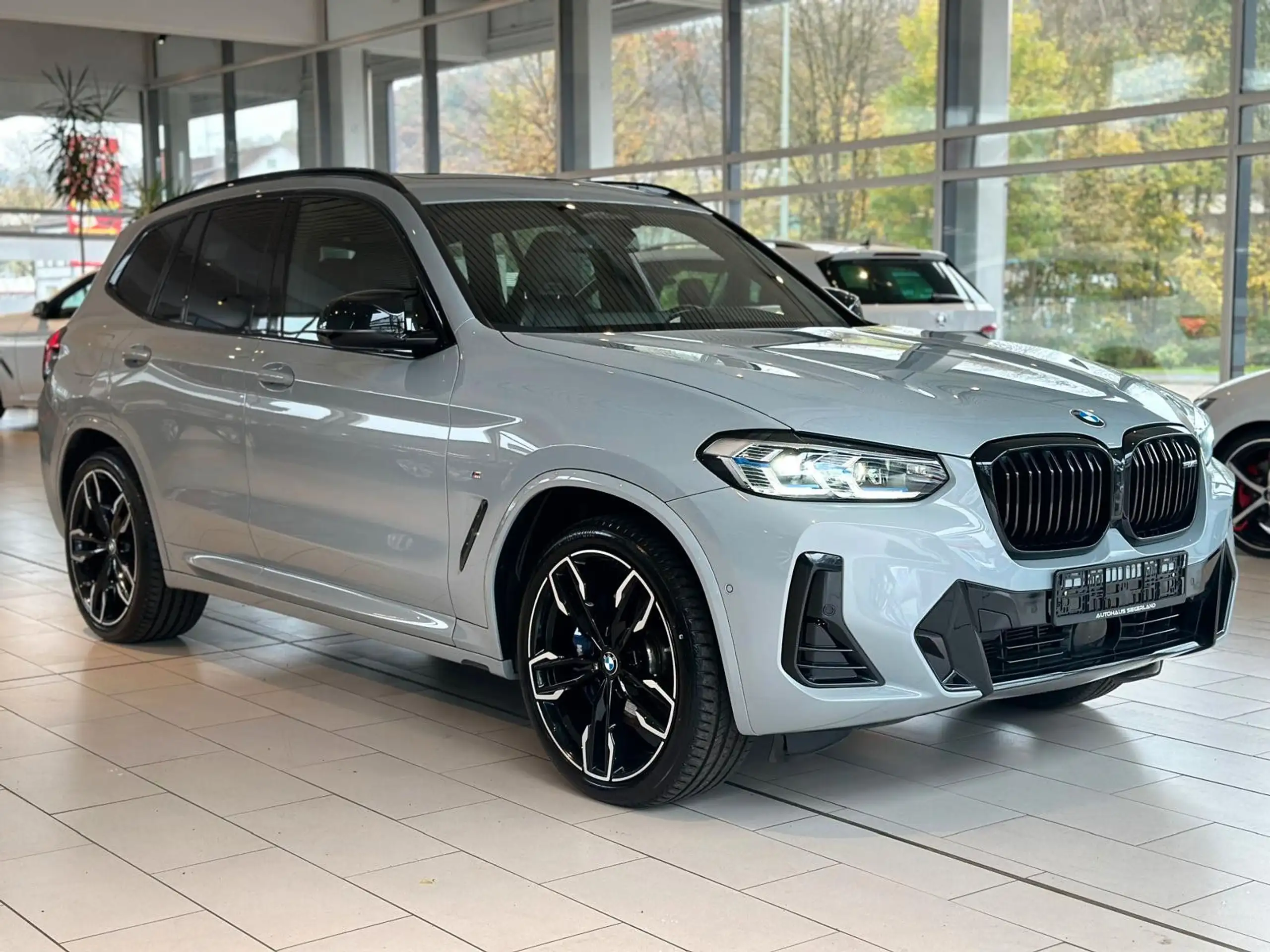 BMW - X3