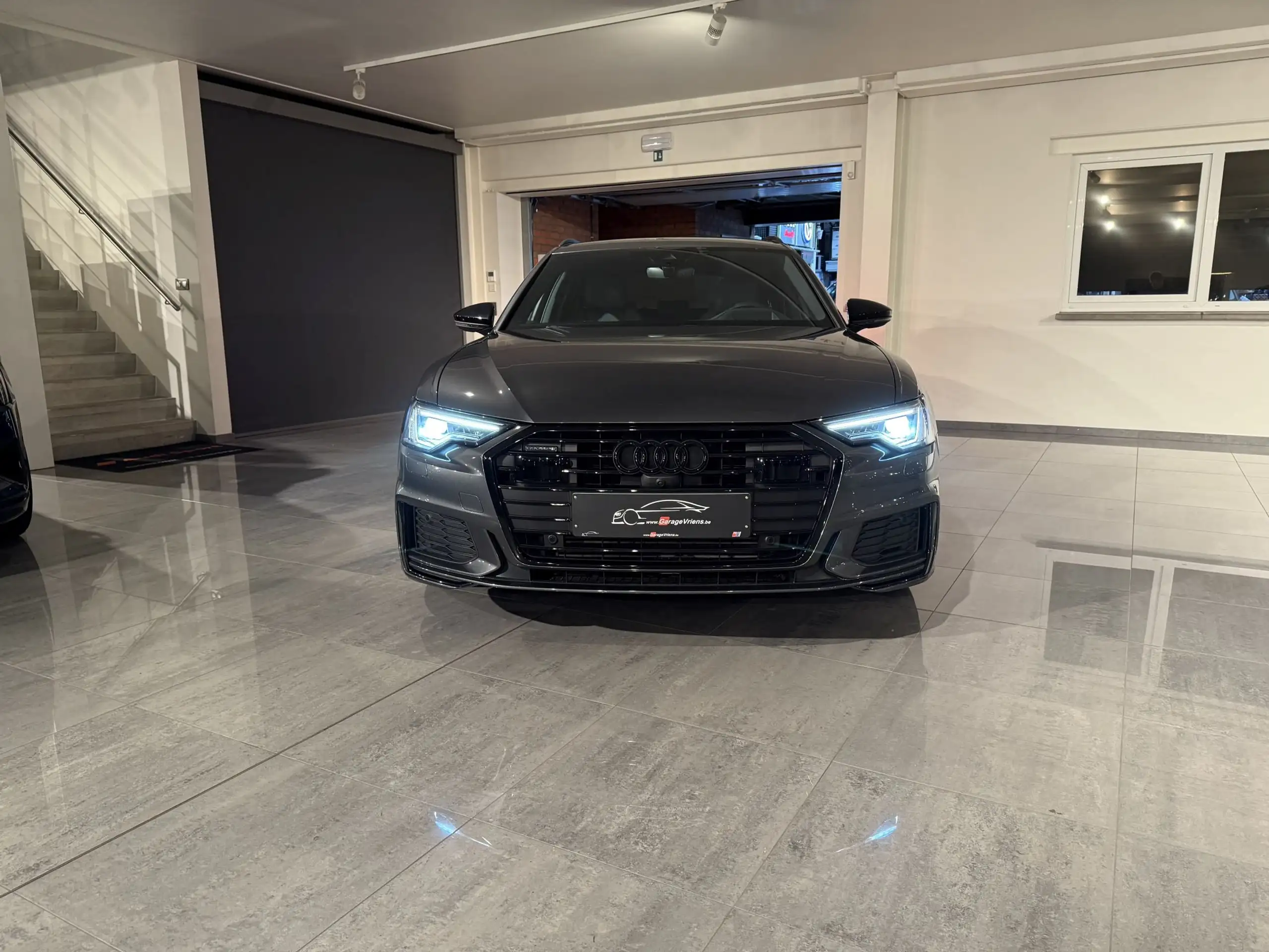 Audi - A6