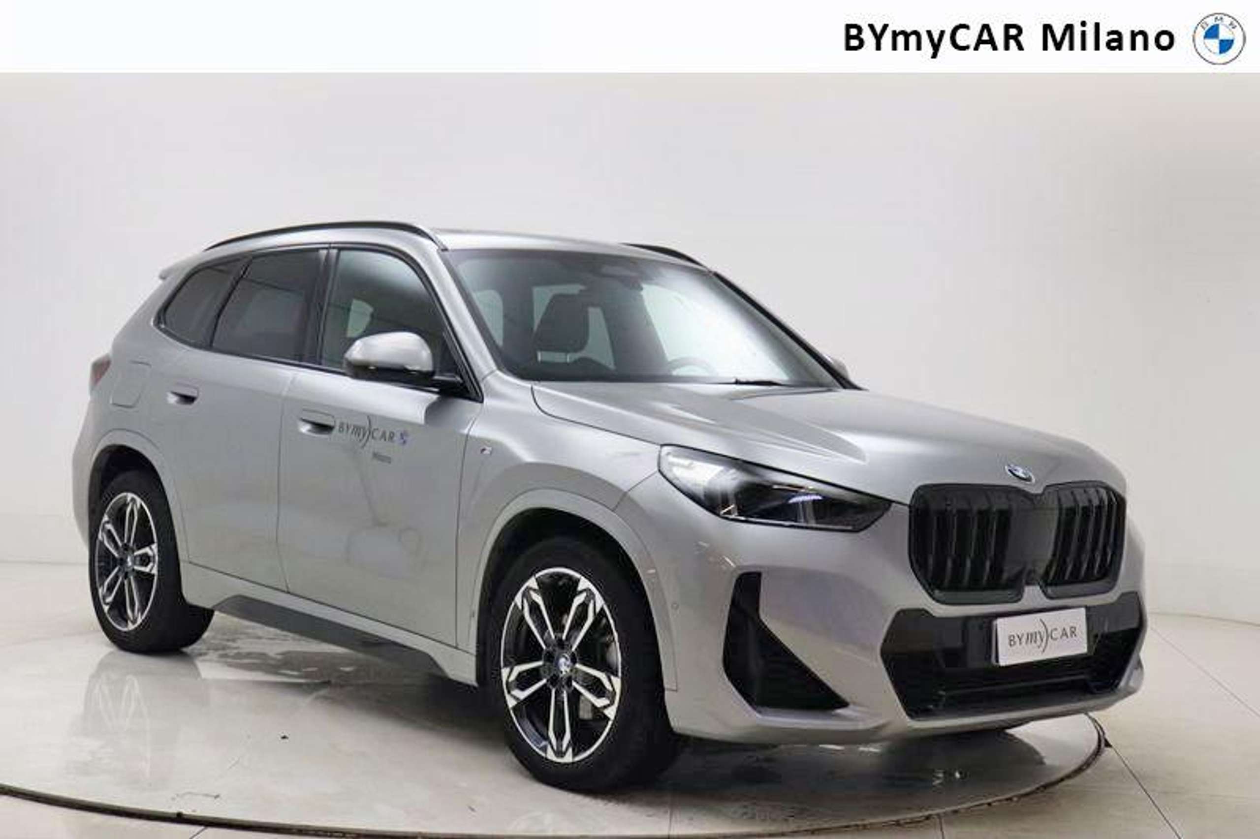 BMW - X1