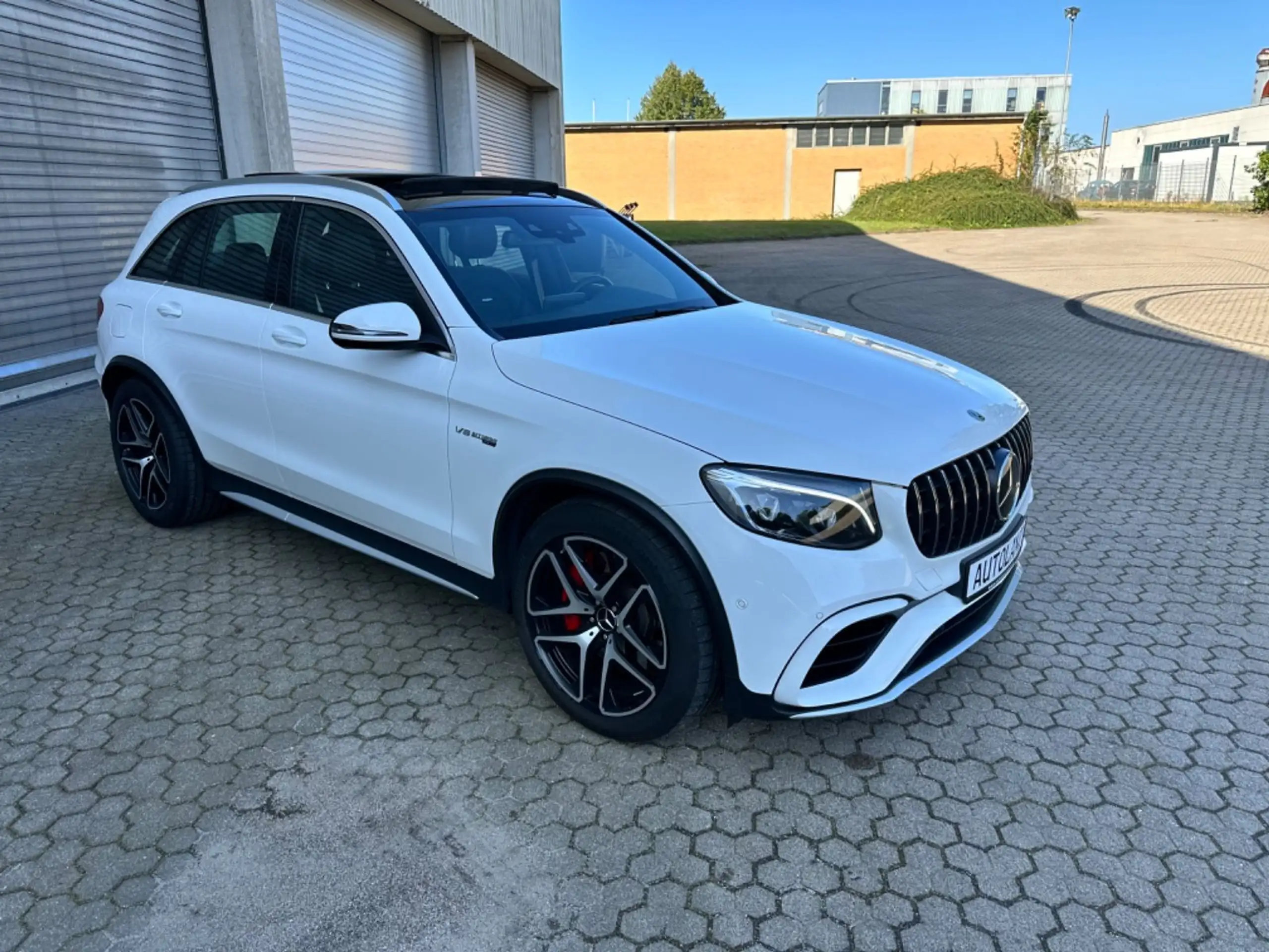 Mercedes-Benz - GLC 63 AMG