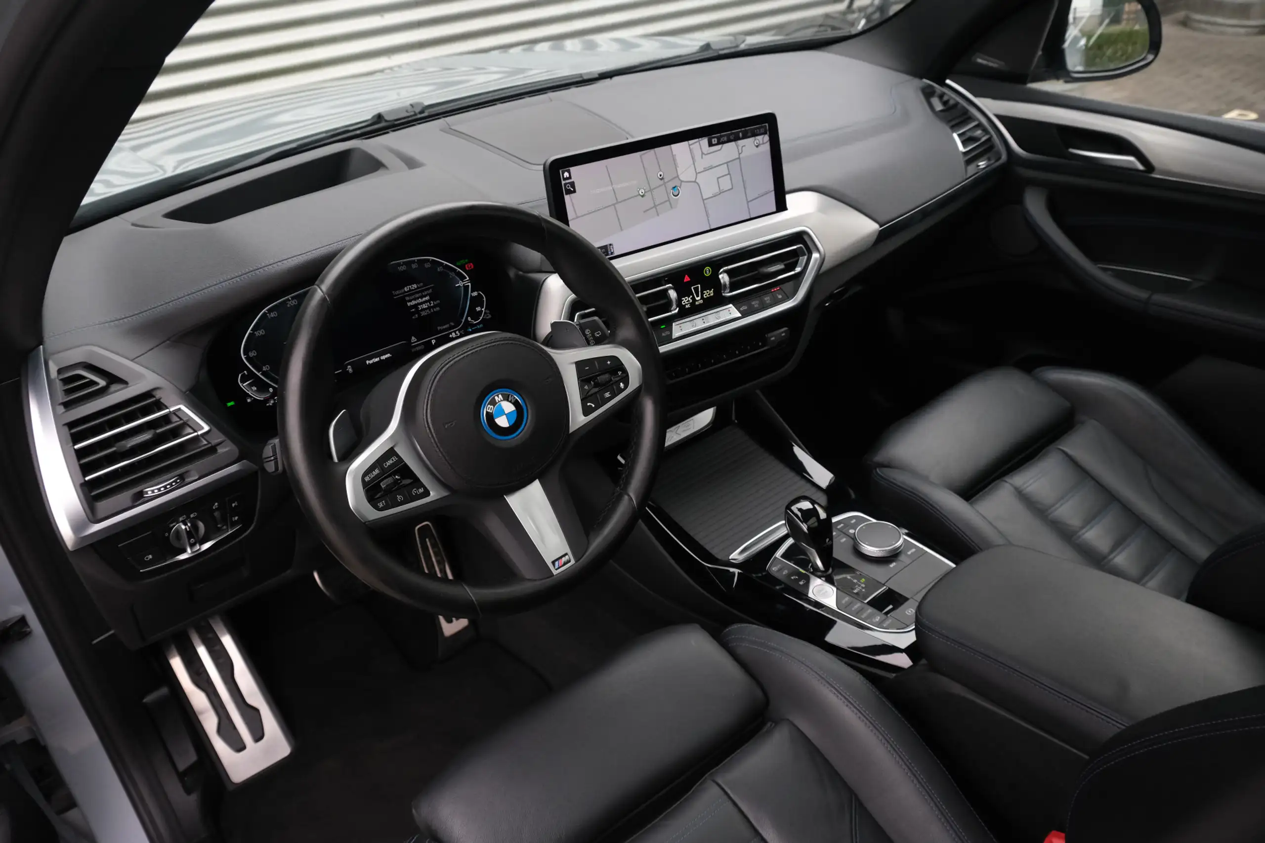 BMW - X3