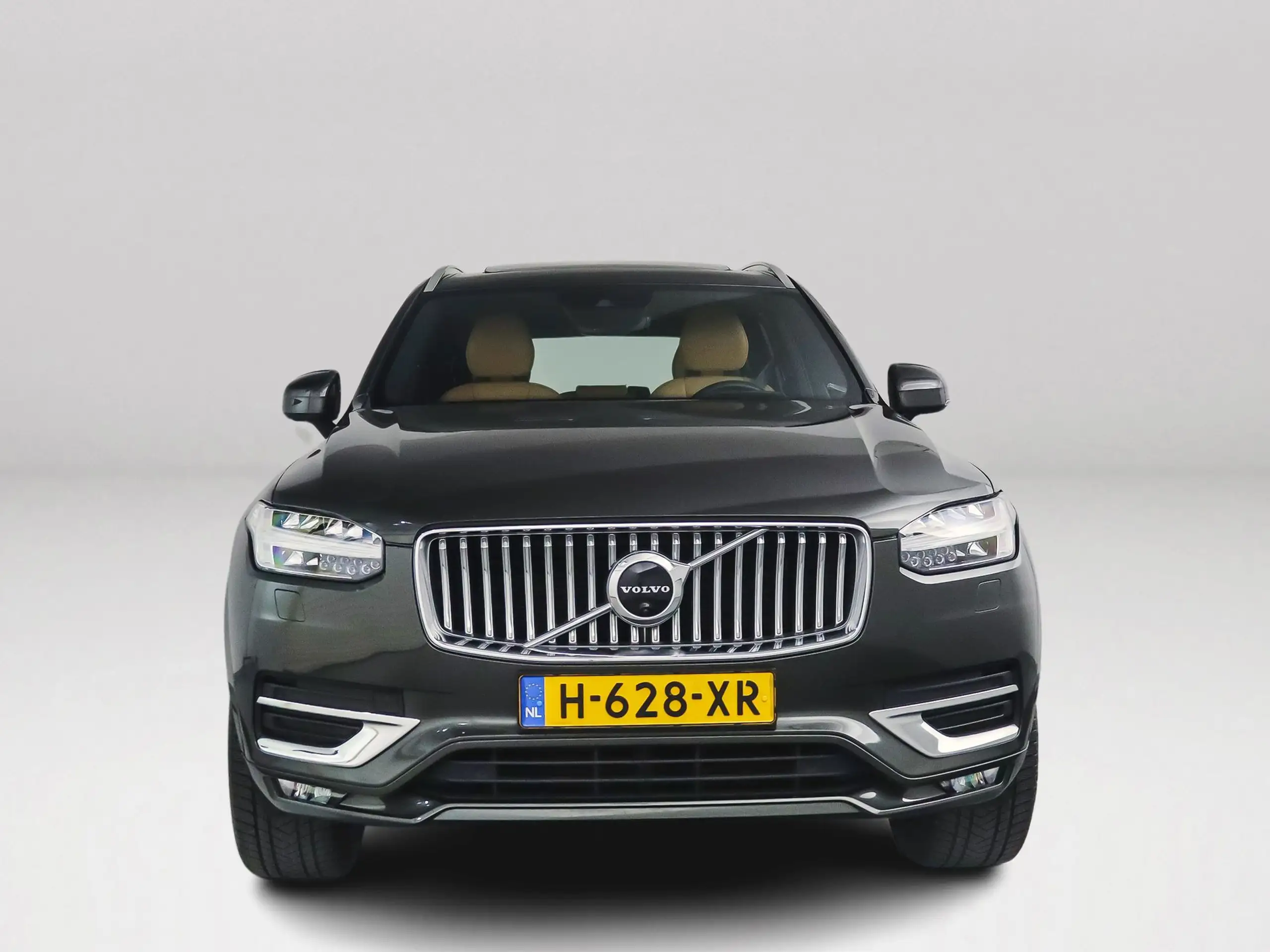 Volvo - XC90