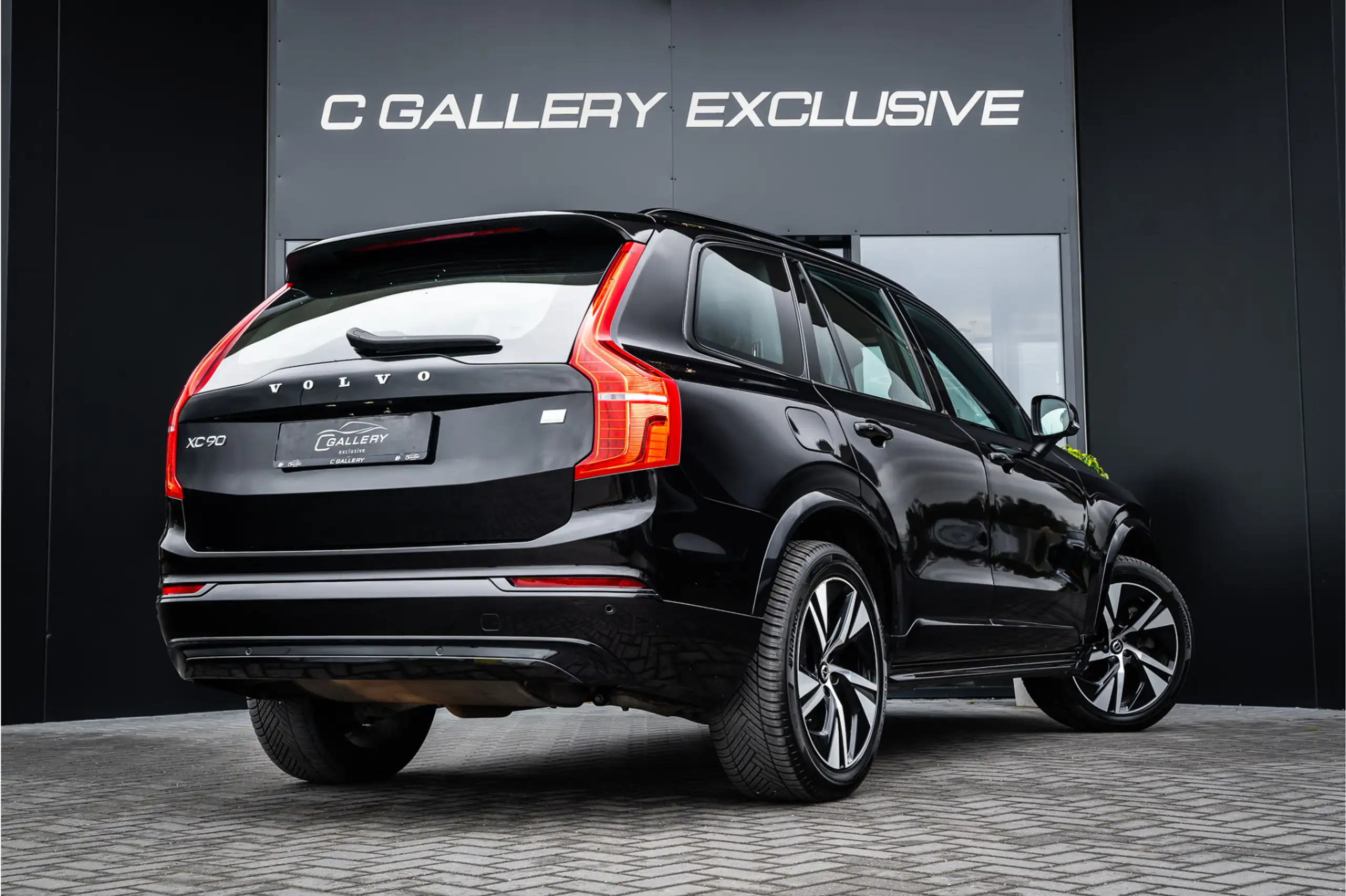 Volvo - XC90