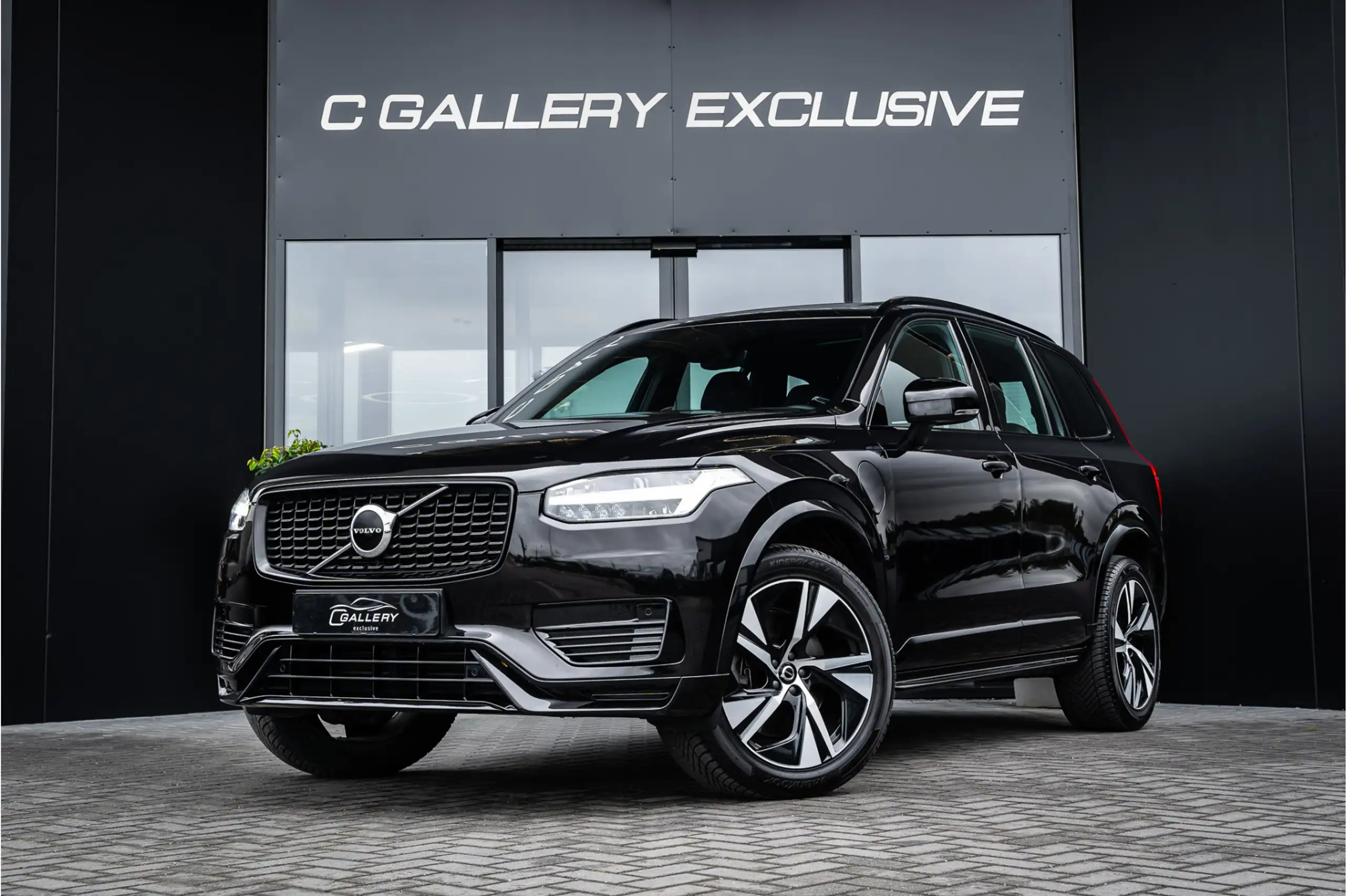 Volvo - XC90