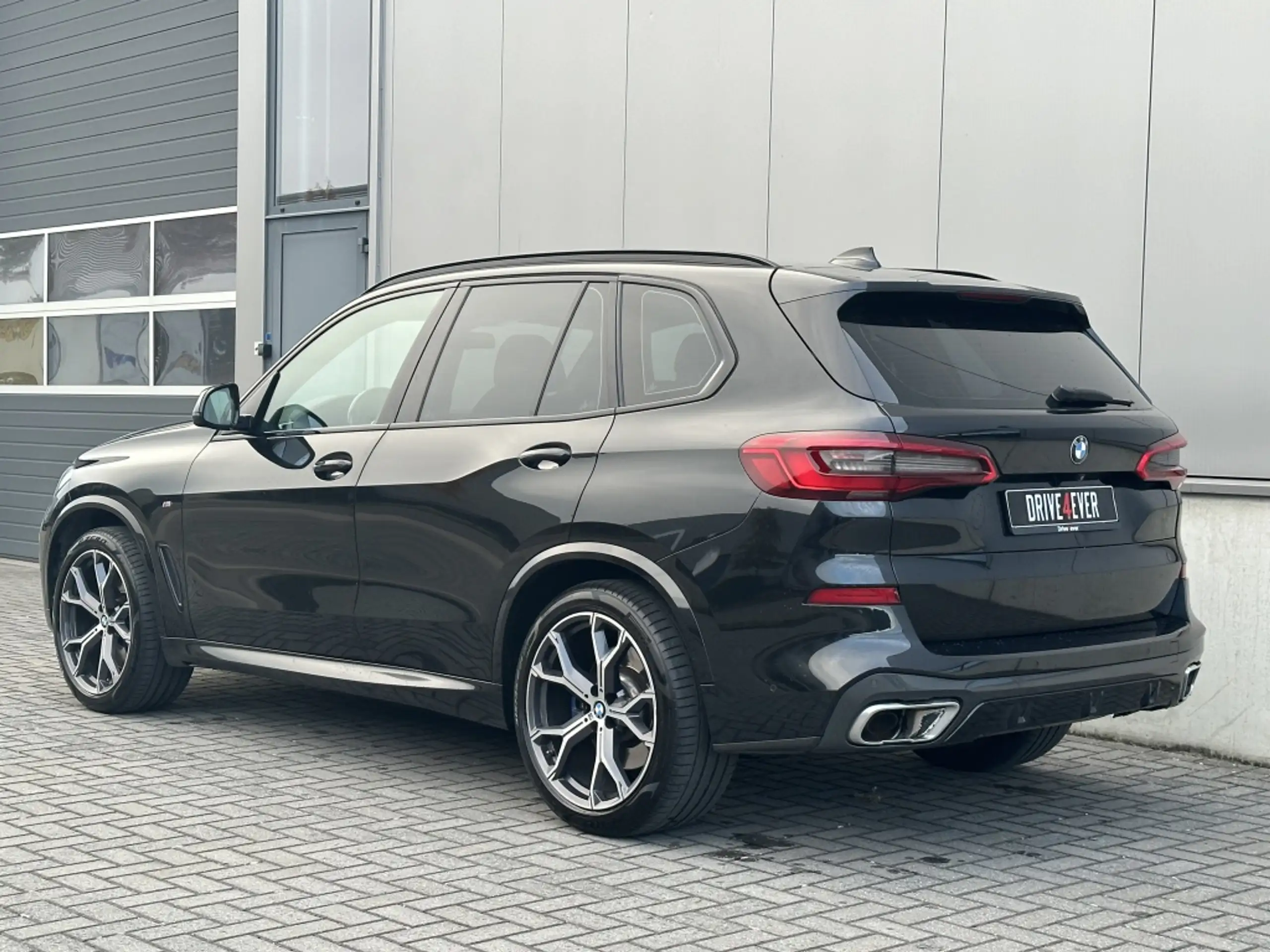 BMW - X5