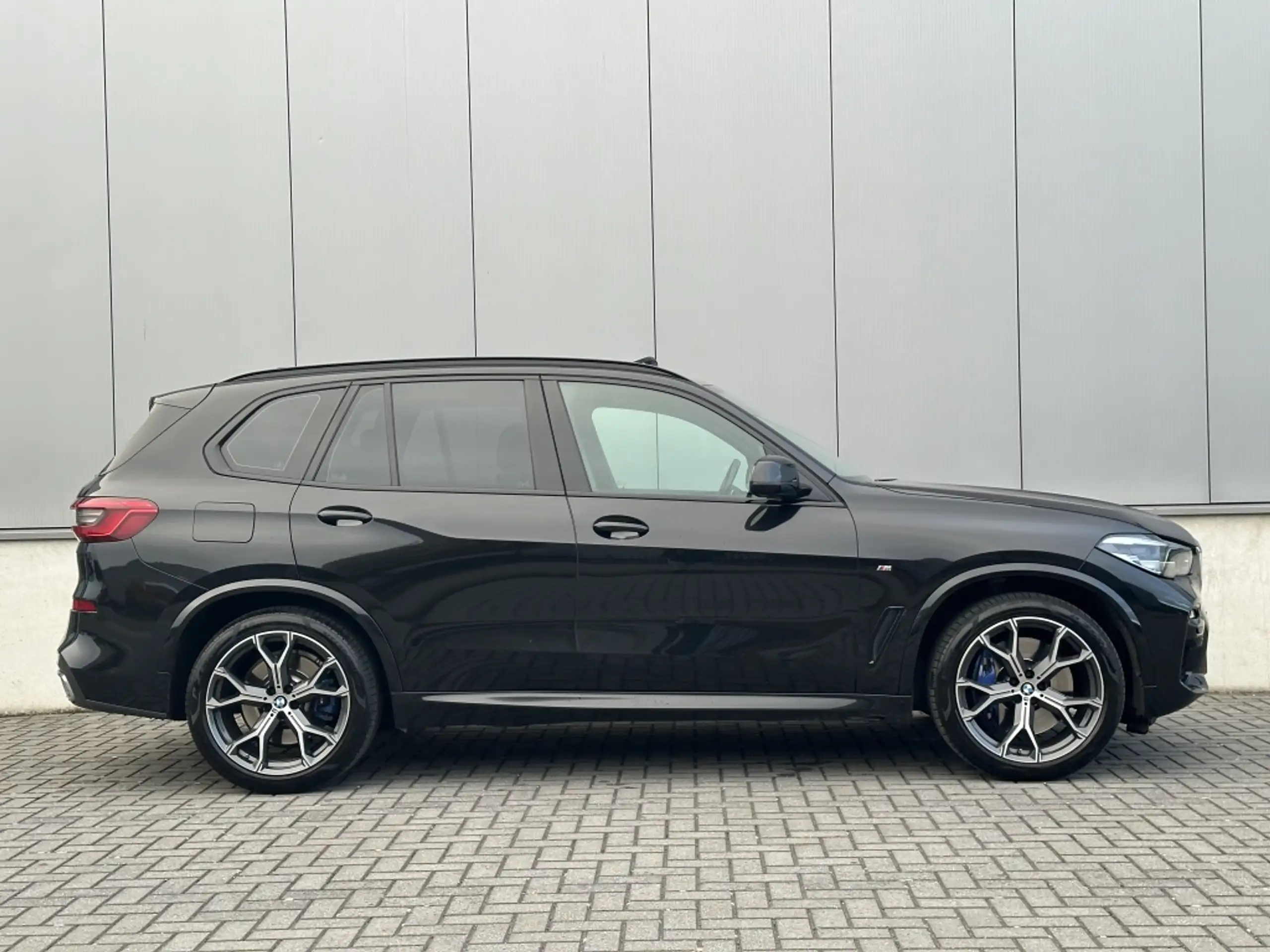 BMW - X5