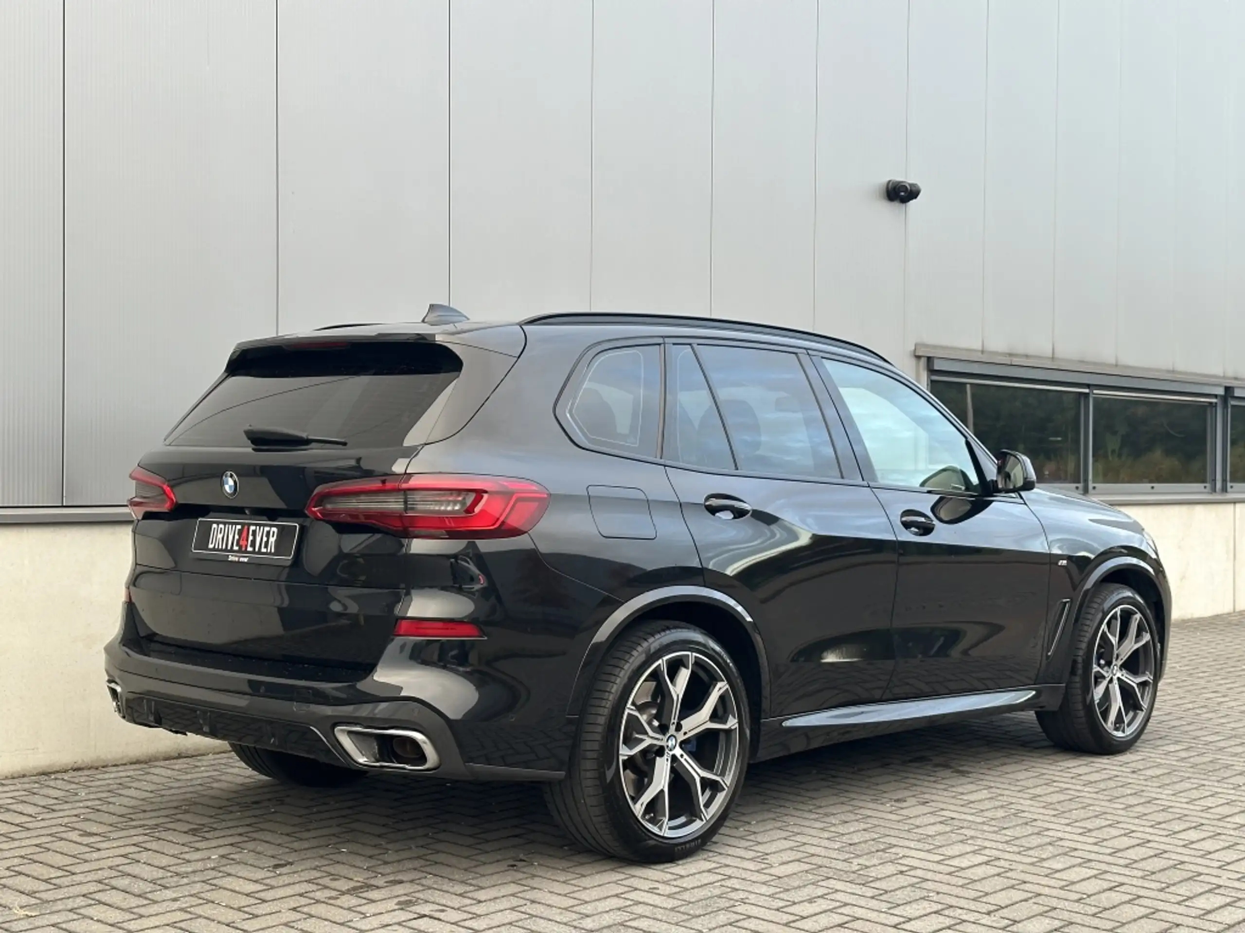 BMW - X5