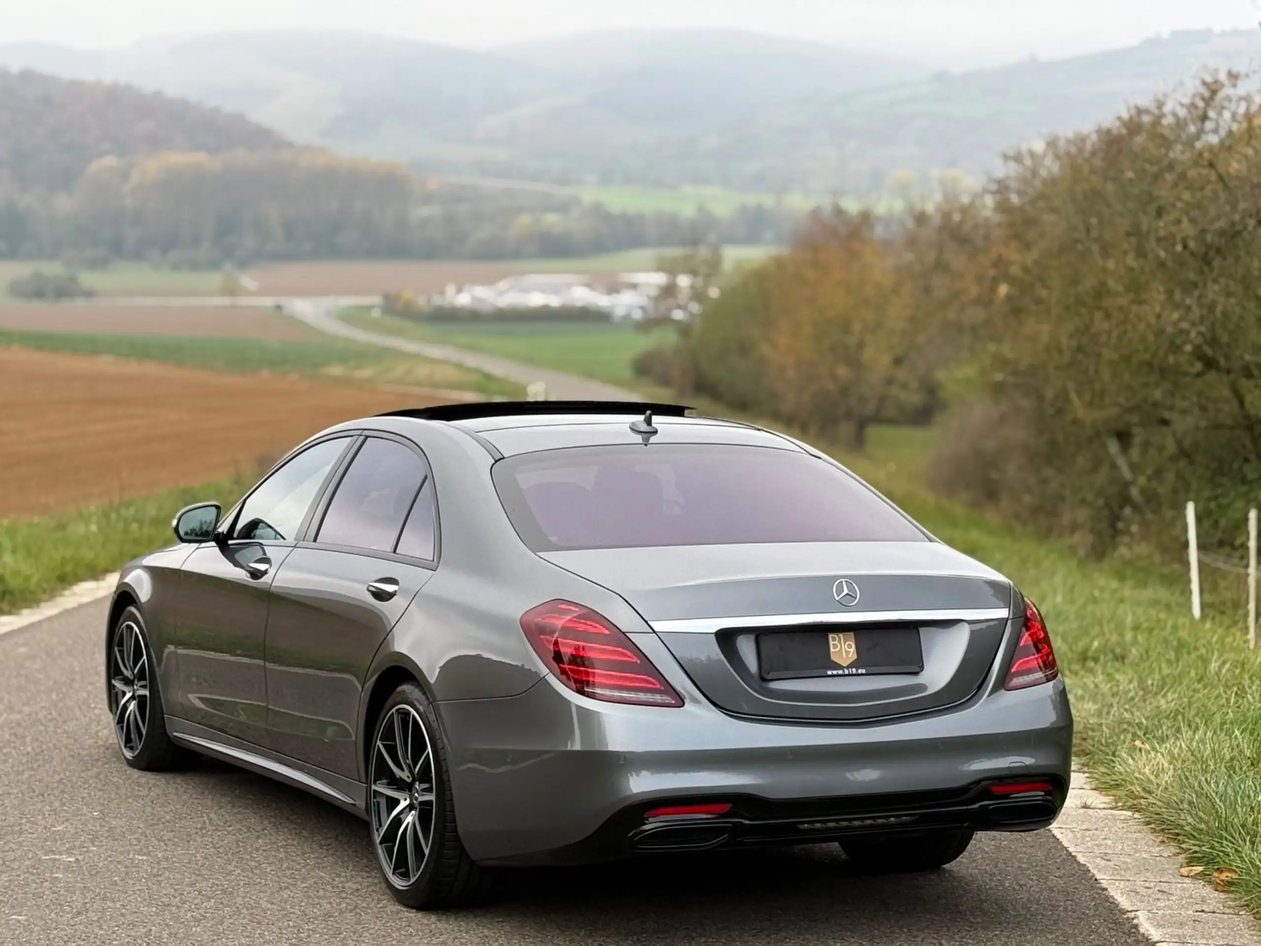 Mercedes-Benz - S 400