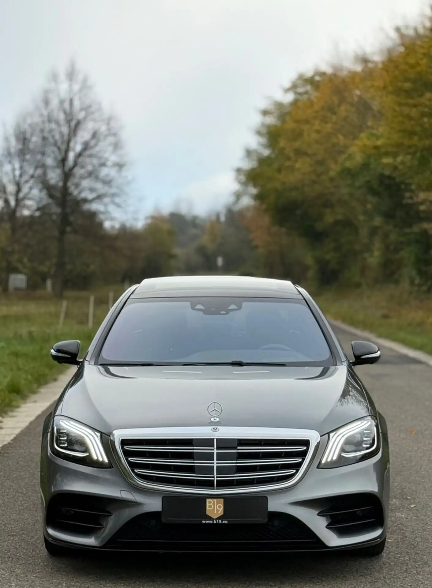 Mercedes-Benz - S 400