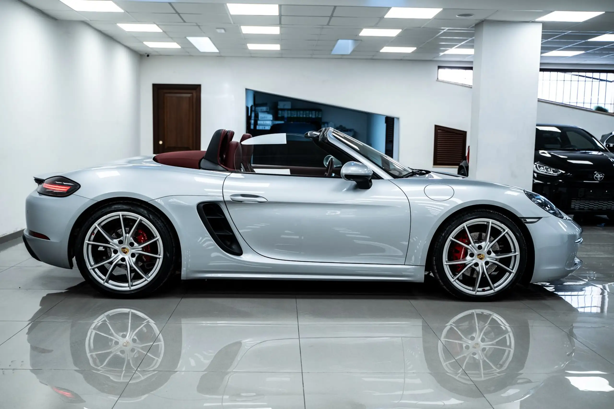 Porsche - Boxster