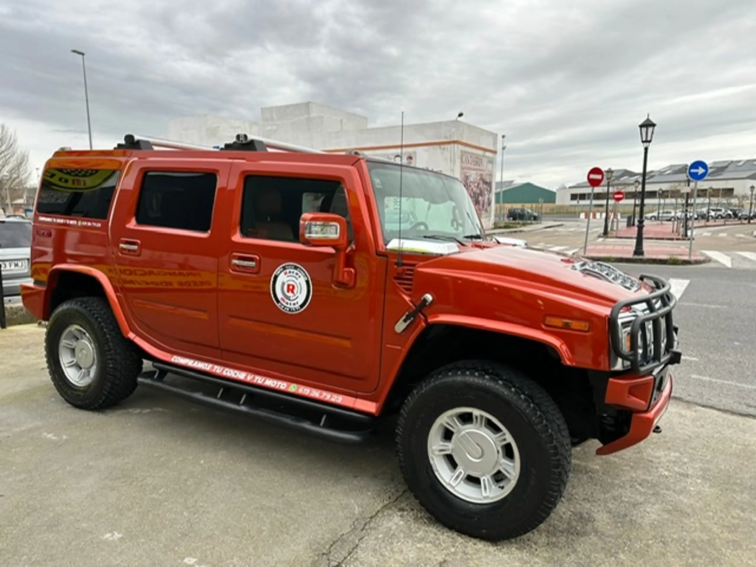 HUMMER - H2