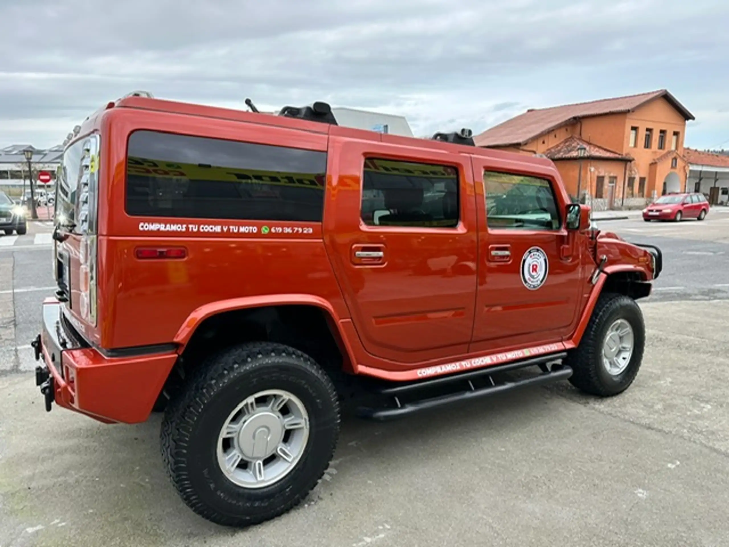 HUMMER - H2